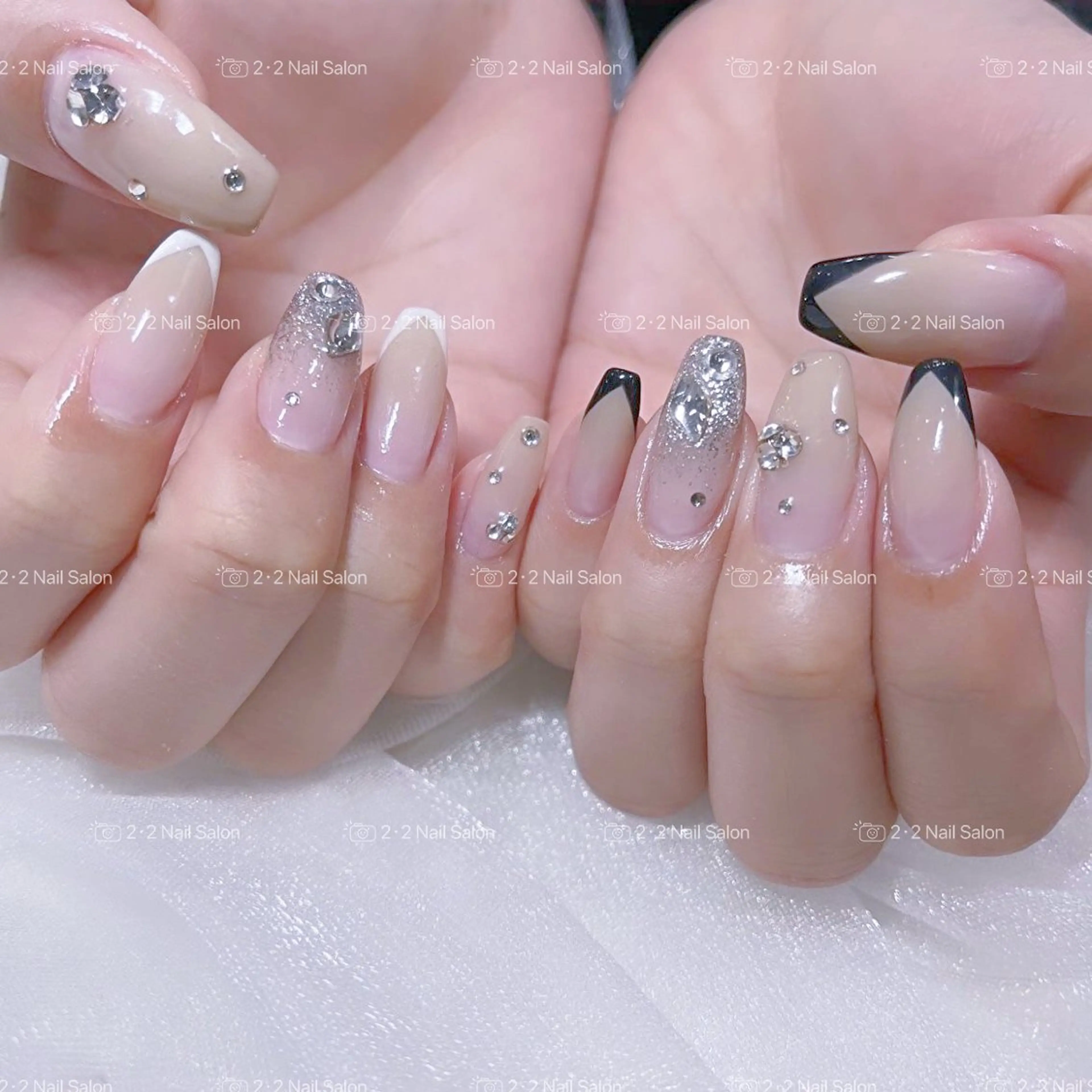 ネイル ハンドネイル 🦋y y Nail 🤍のネイルデザイン
