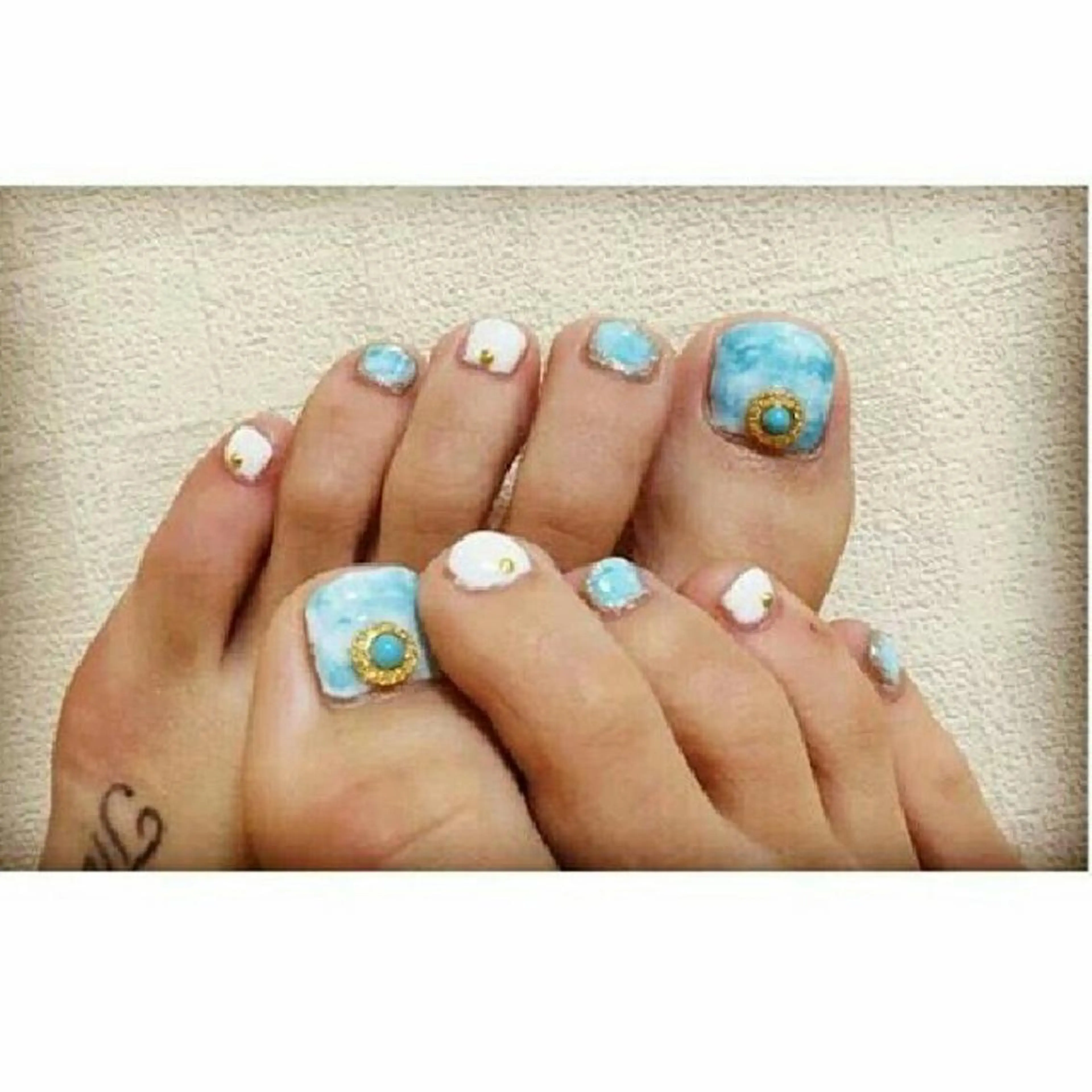 ミディアム カラー キッズ ネイル R*NAIL .comのネイルデザイン