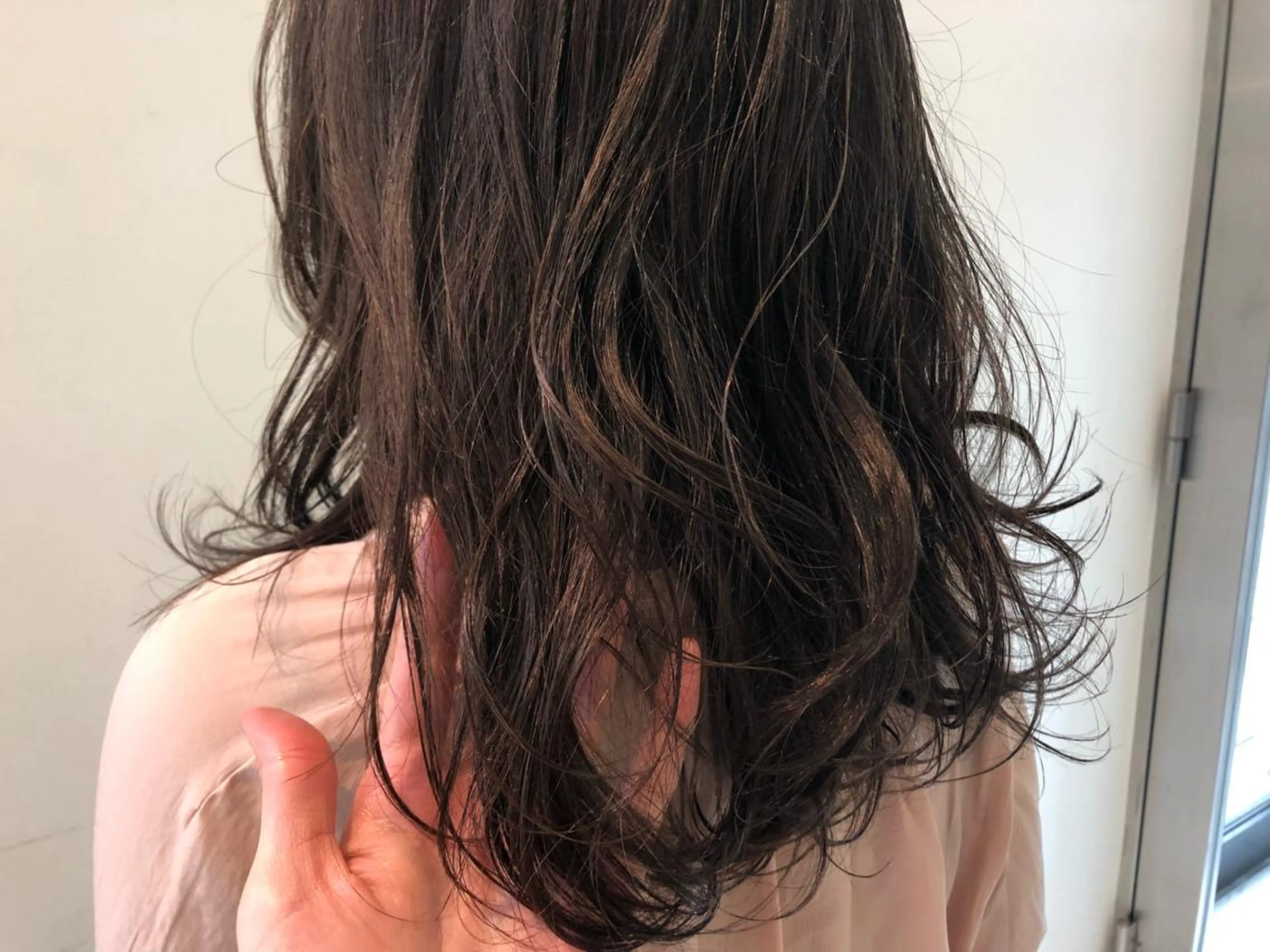 セミロング GLROW haruhiのヘアスタイル