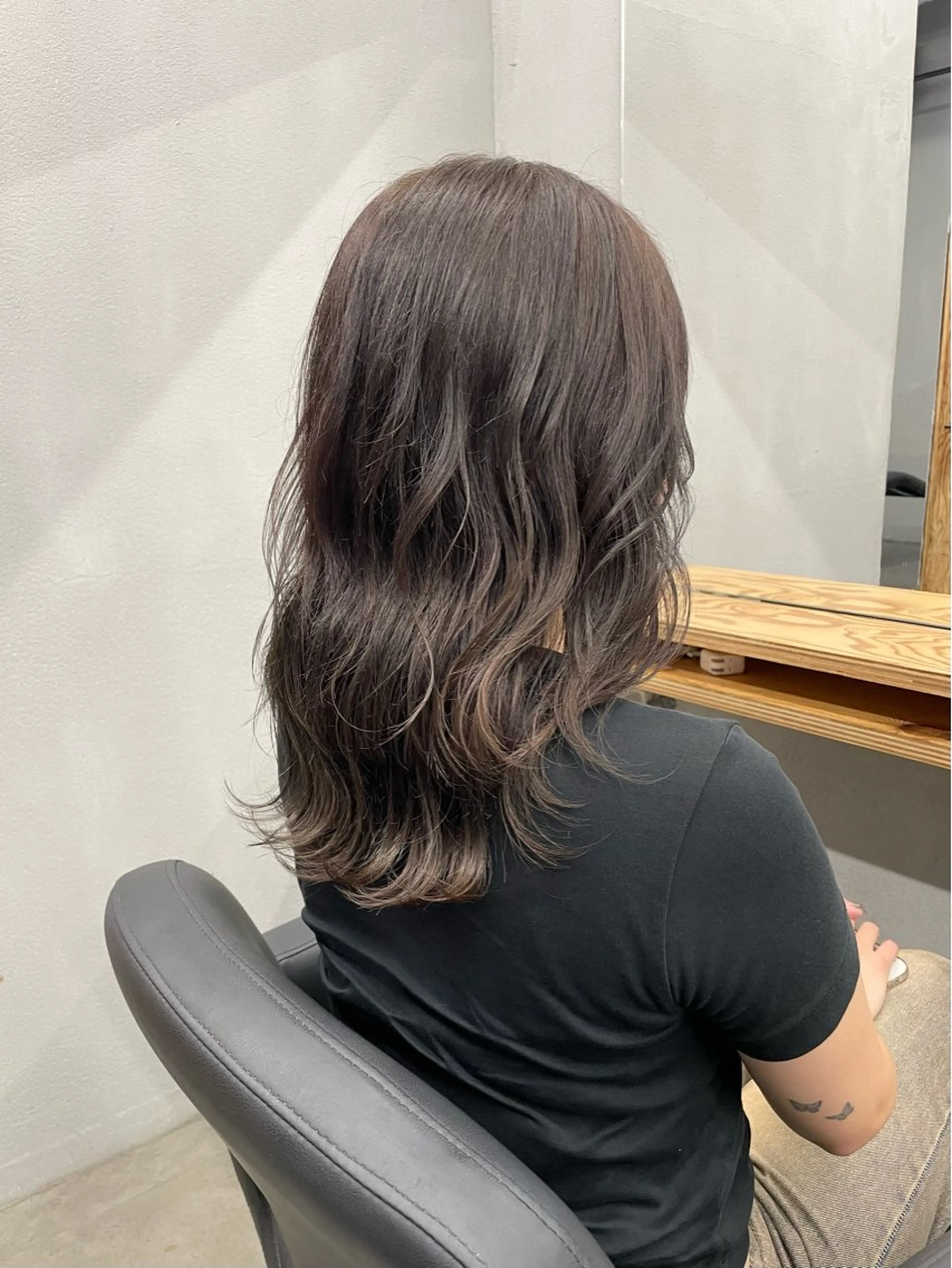 ミディアム カット ヘアカラー トリートメント ひより ／Nのヘアスタイル