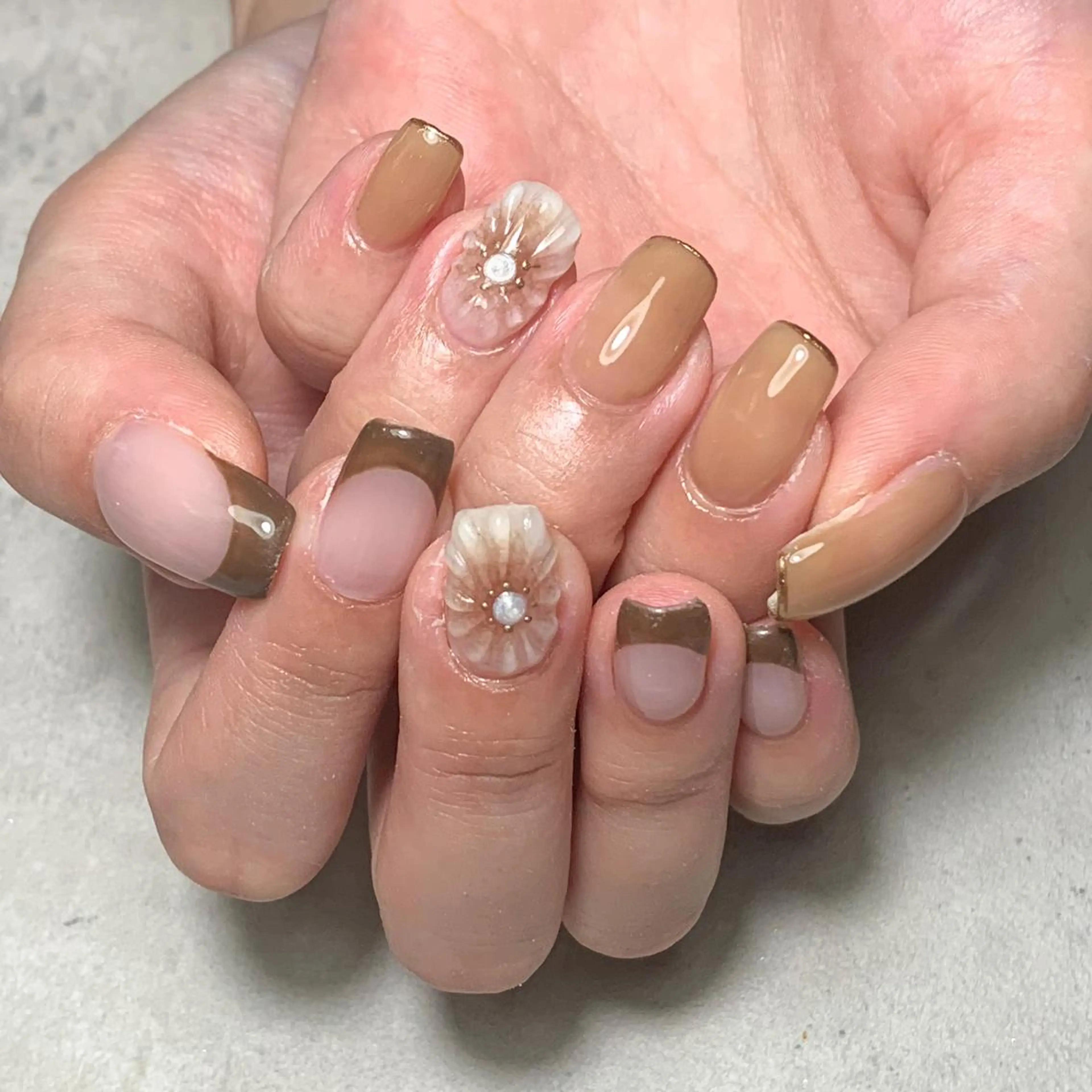 ネイル atelier　FIORITURA所属・FIORITURA aiのネイルデザイン