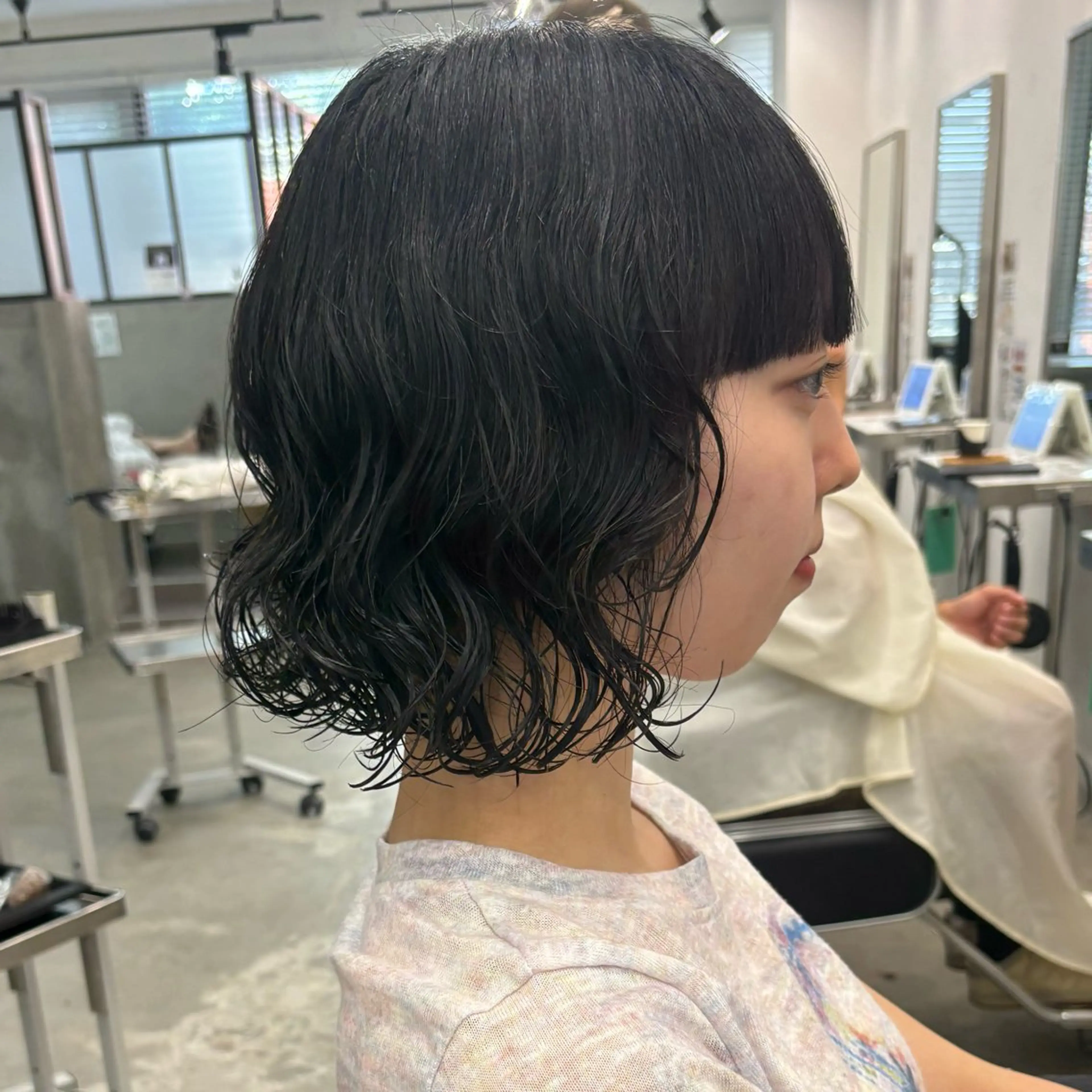 ショート パーマ 髪質改善/縮毛矯正/ 暖色カラー🎀🪞のヘアスタイル