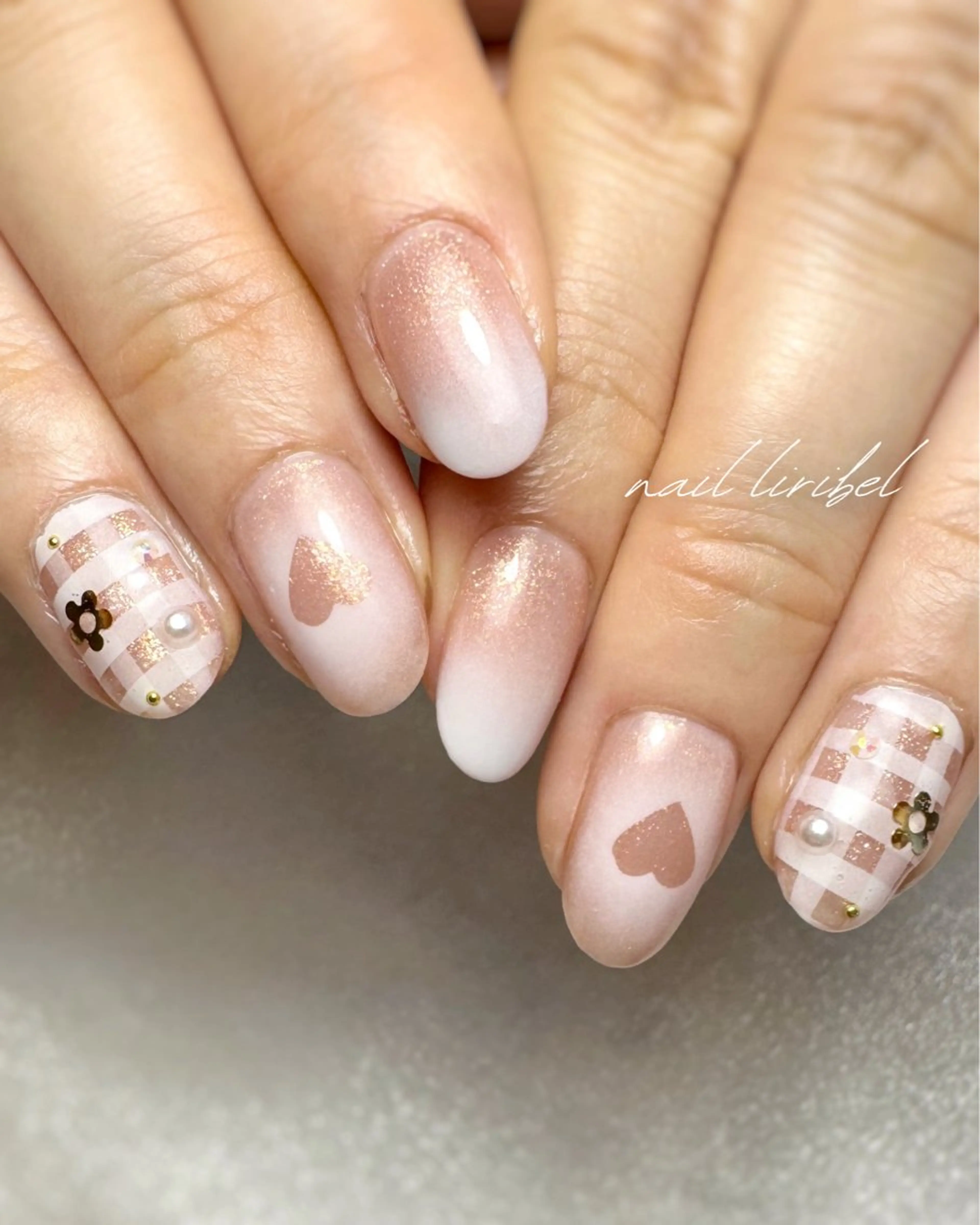 ネイル ハート ハンドネイル Nail Liribelのネイルデザイン