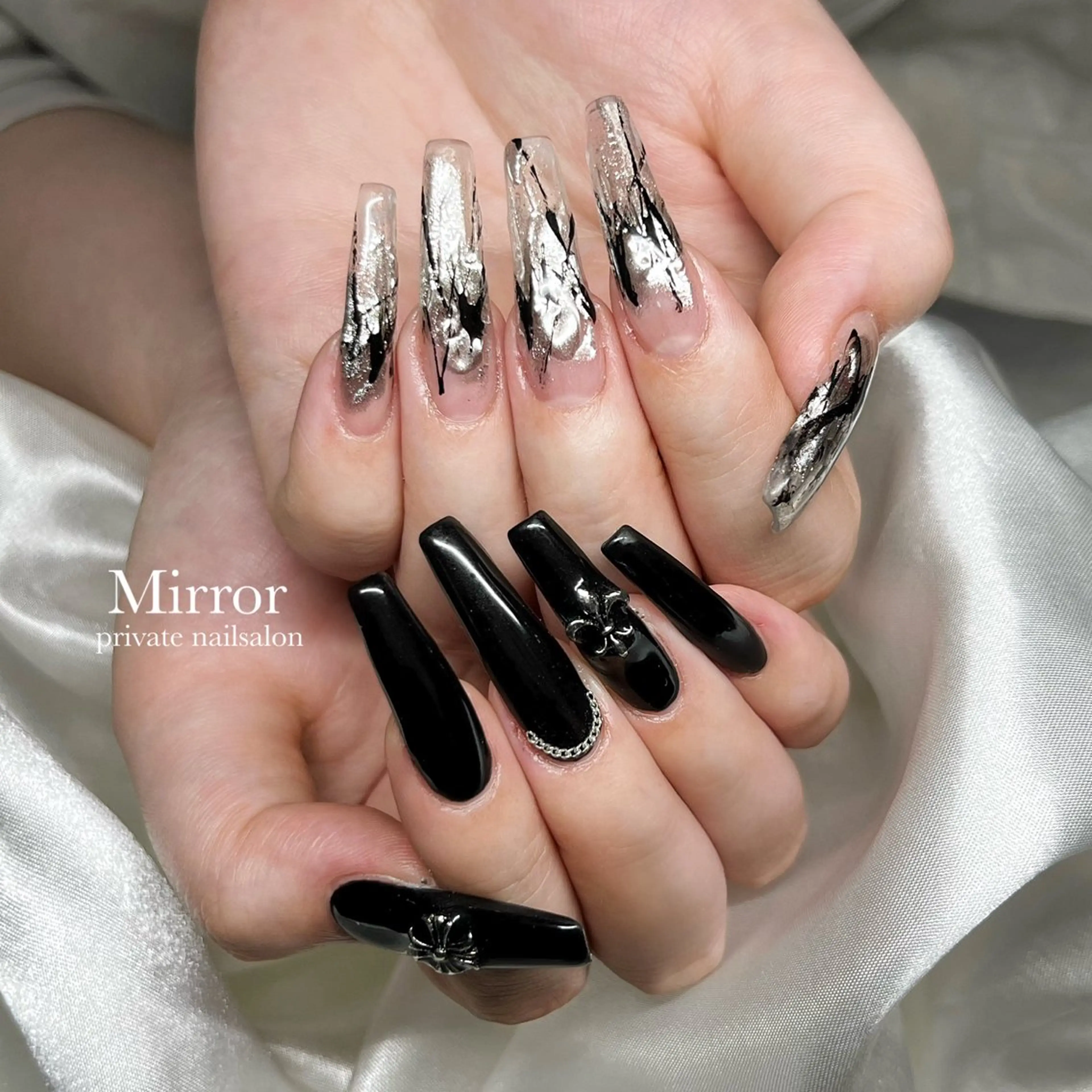 ネイル ハンドネイル nailsalon Mirrorのネイルデザイン