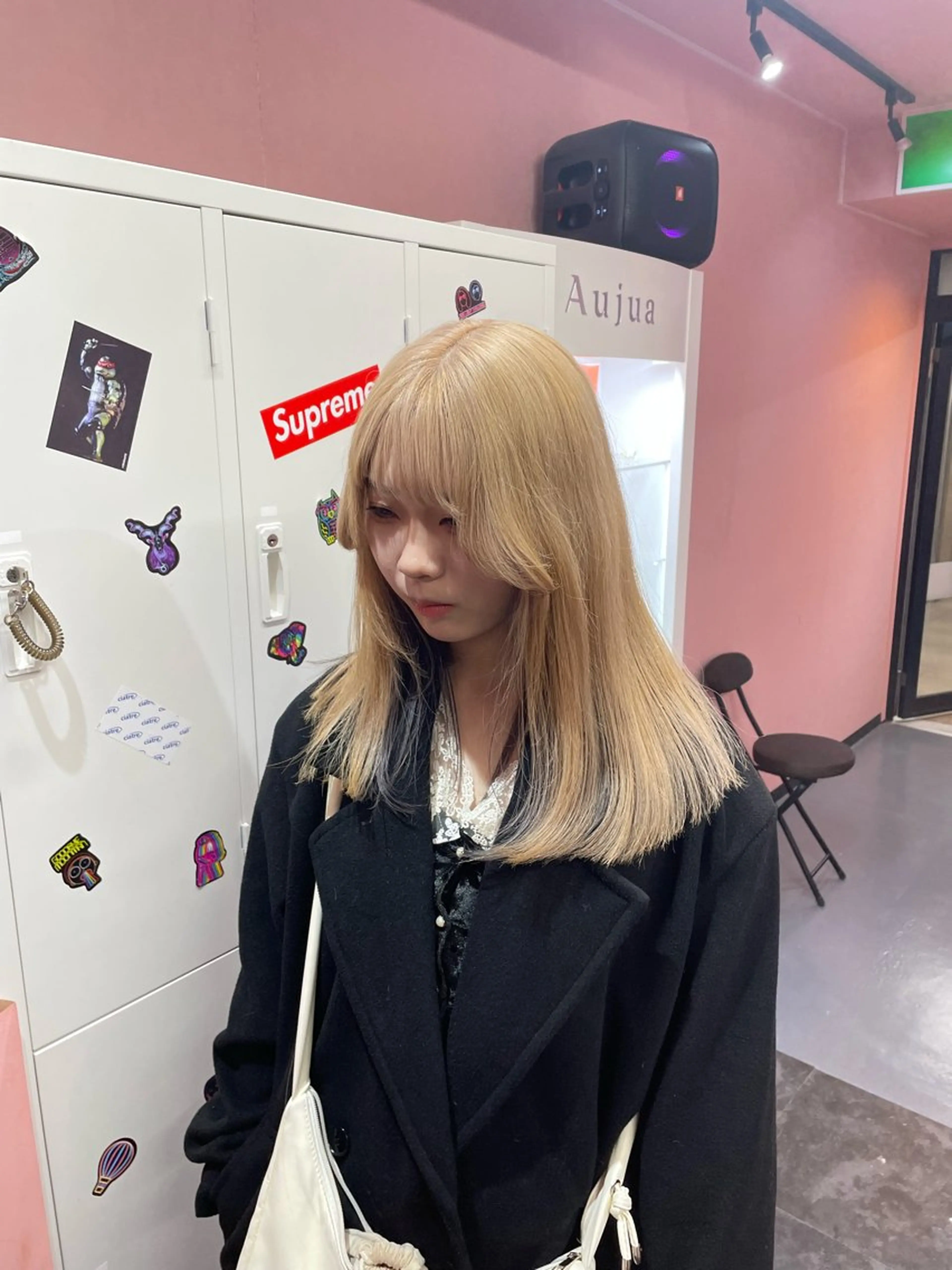 ロング カラー ベージュカラー ブロンド ブロンドベージュ ヘアカラー トリートメント ハイトーン/ブリーチ /hikaruのヘアスタイル