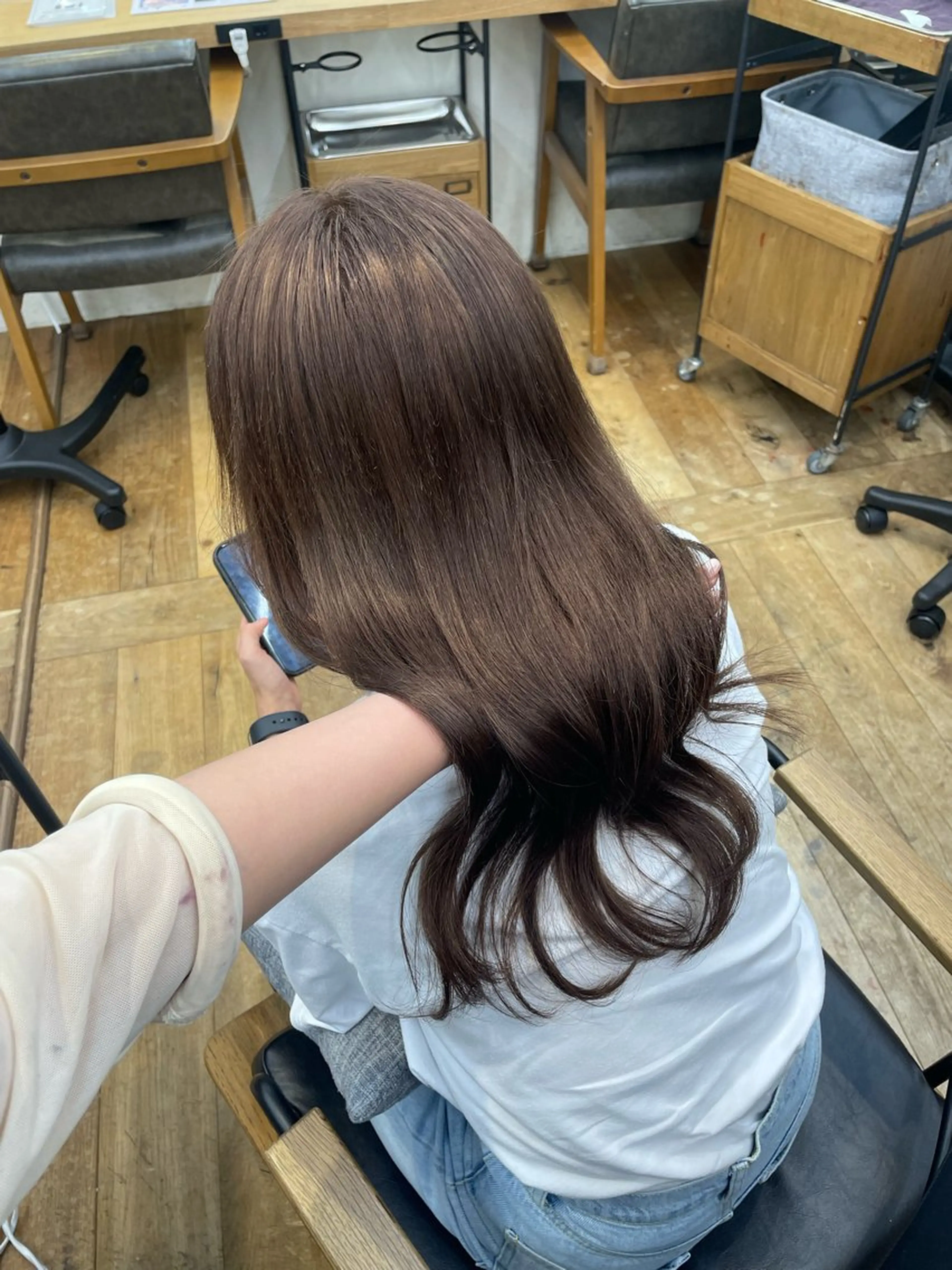 セミロング ヘアカラー ブリーチカラー/ 細川はるかのヘアスタイル