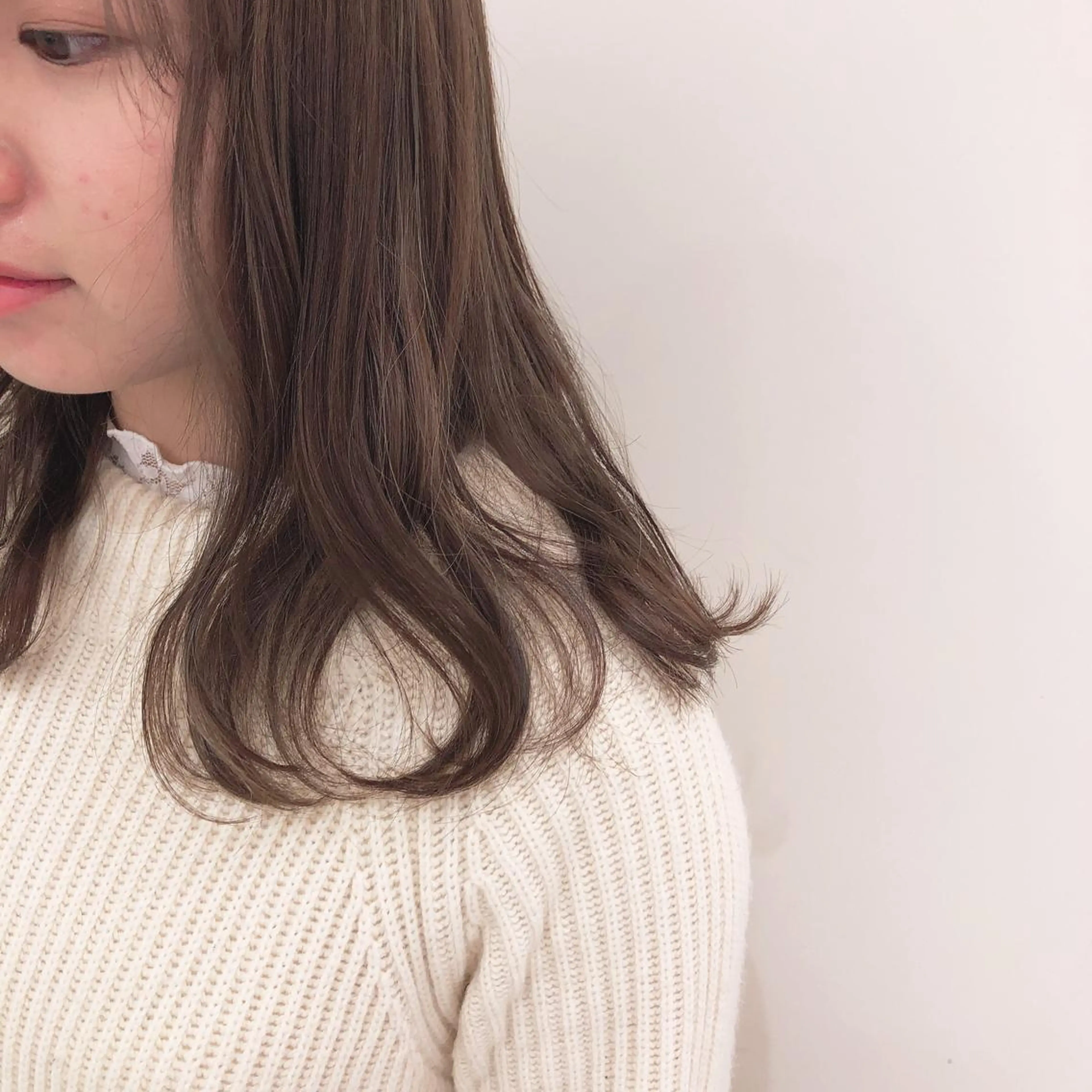 セミロング カラー ハイライトカラー ハイライト 野村 さなみ✨ぱっつんボブのヘアスタイル