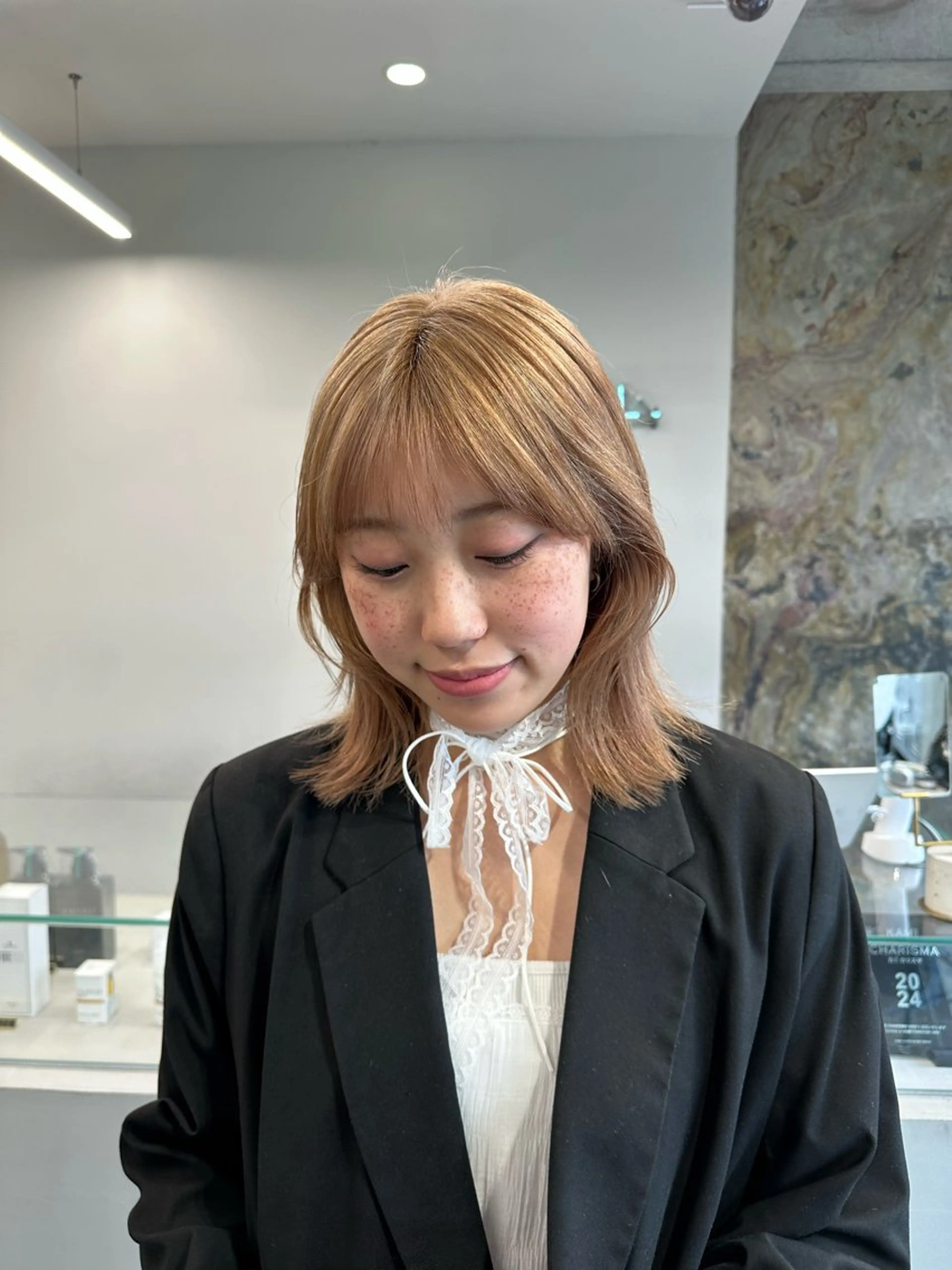 ミディアム ピンクラベンダー トリートメント SOL.所属・ハイトーンカラー/デ ザインカラー中川竜斗のヘアスタイル