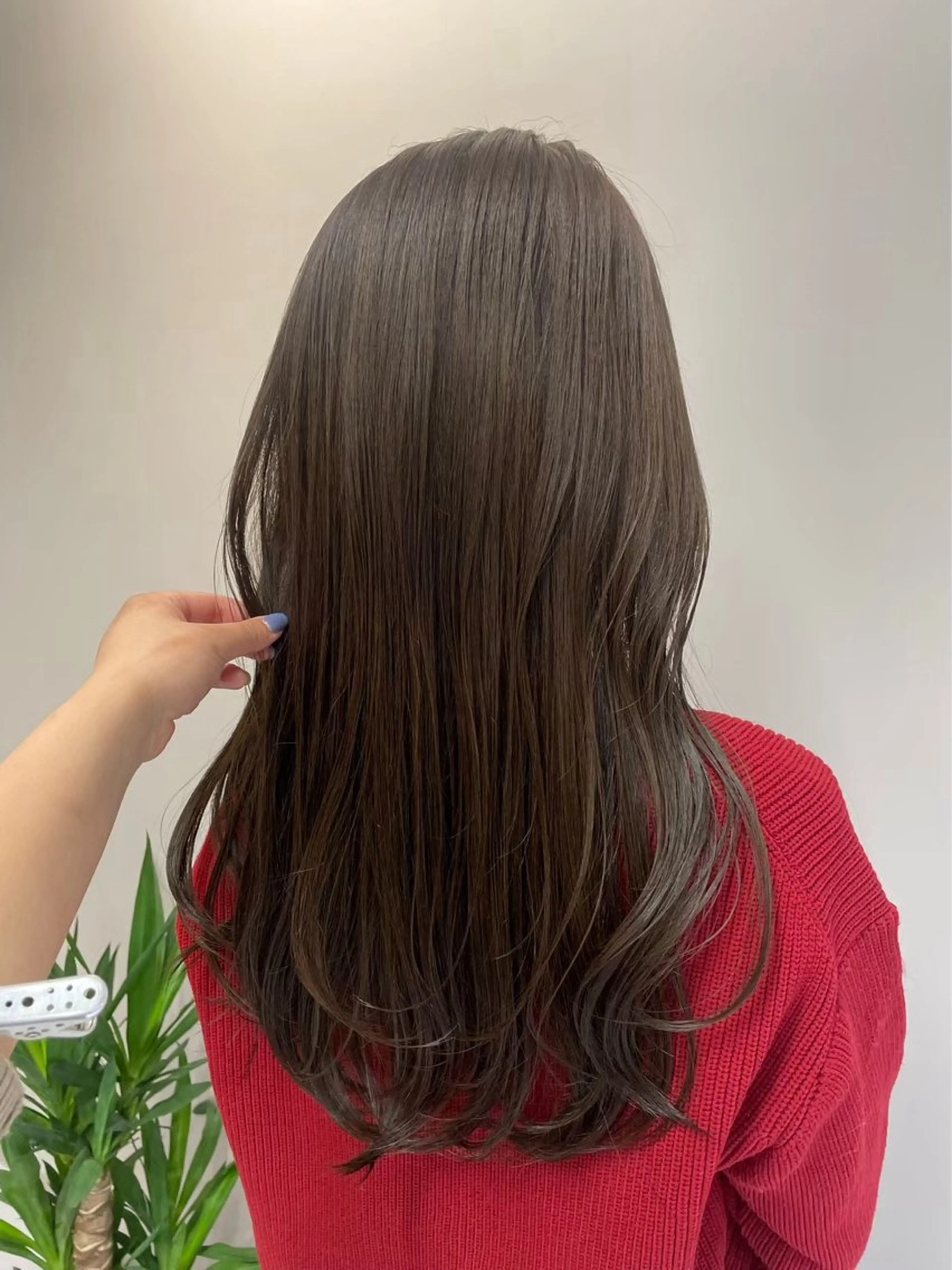 前髪カット✂️+ヘアカラー🫧+超音波アイロントリートメント🌱の写真