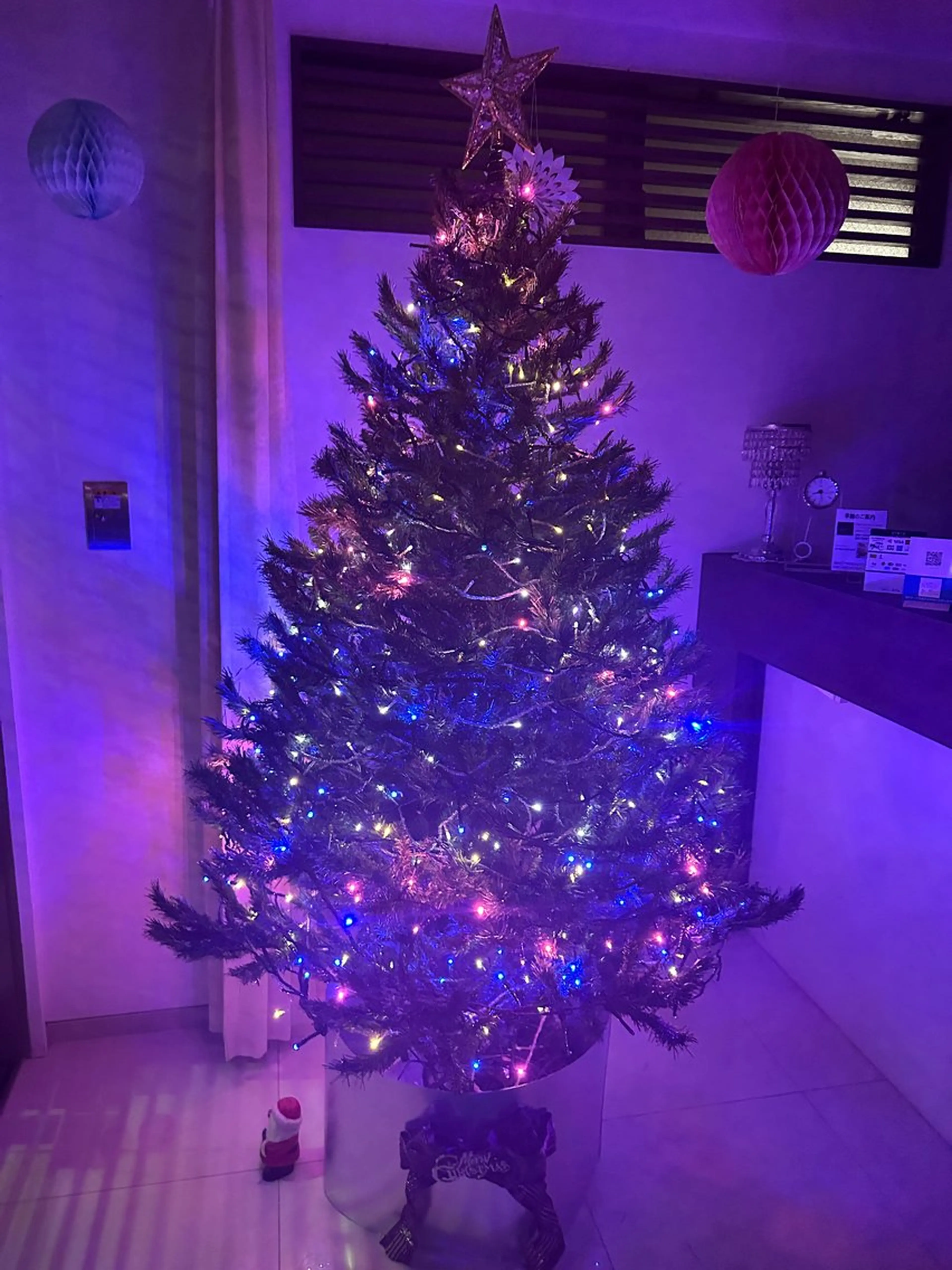 艶カラーlayer 明日空きあり🩷🩷のヘアスタイル