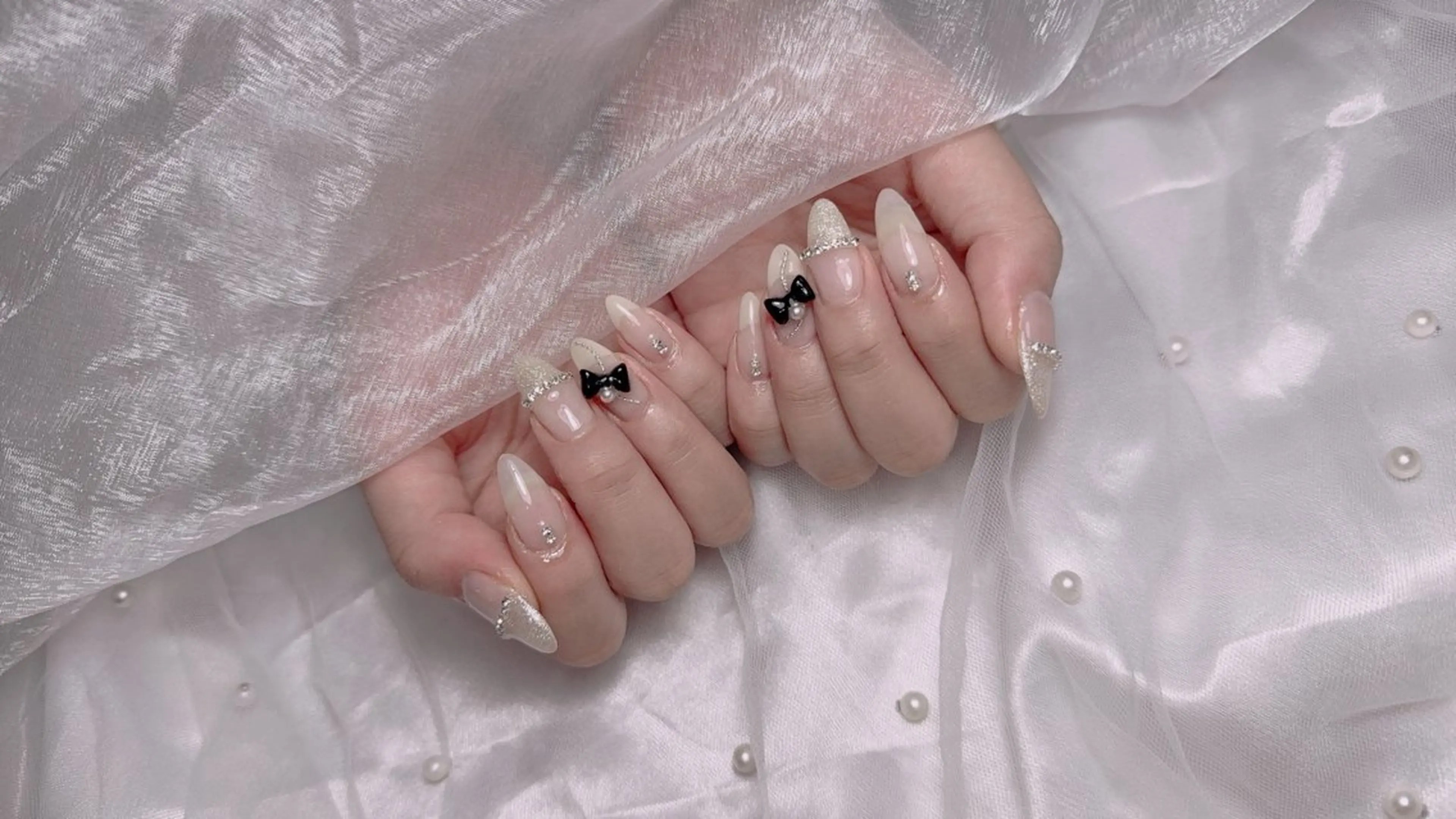 ネイル emuなんば HONOKAのネイルデザイン