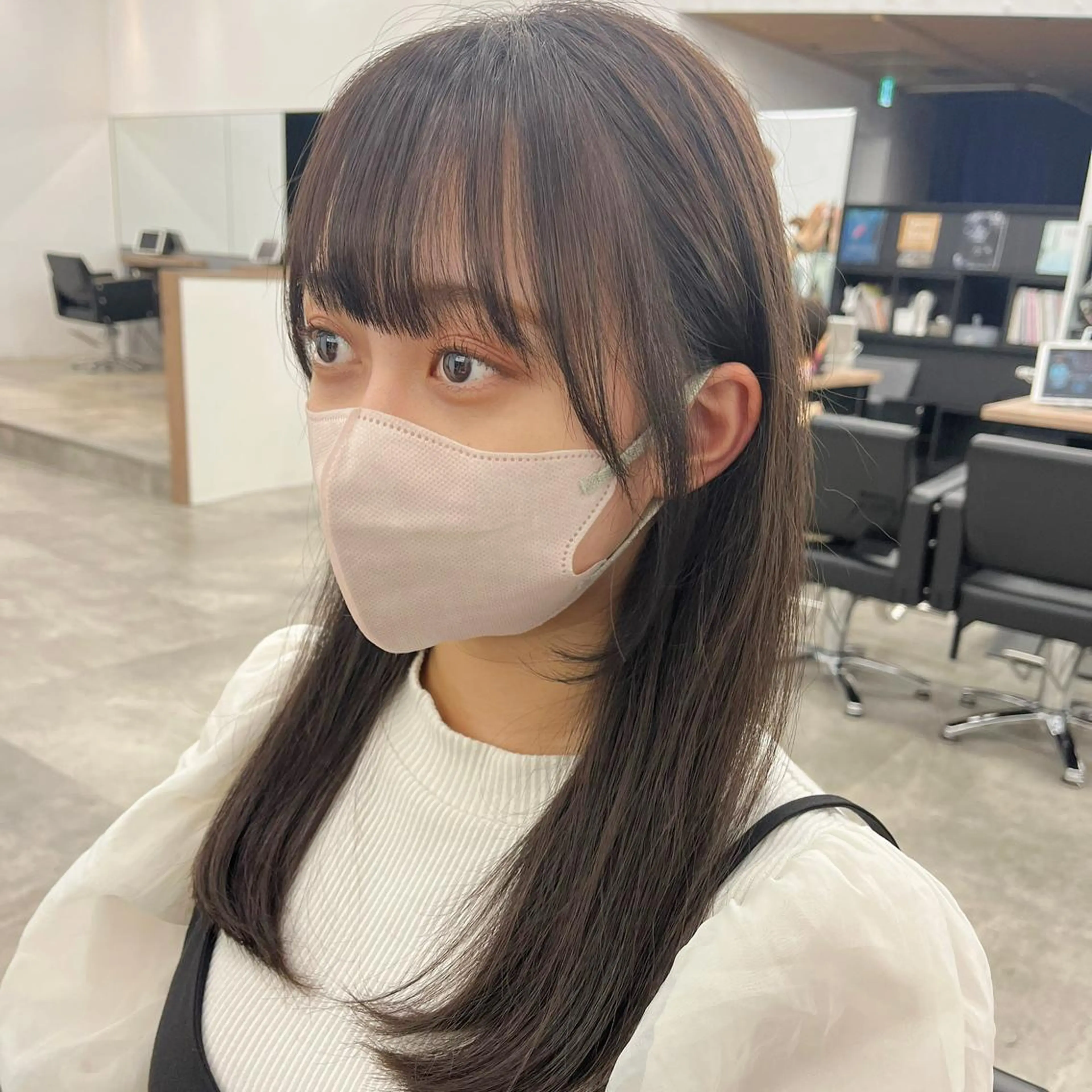 セミロング カラー ヘアアレンジ 透明感カラー グレージュ カット ヘアカラー トリートメント 🌱ボブ/レイヤー/ ベージュ/あやみ✨のヘアスタイル
