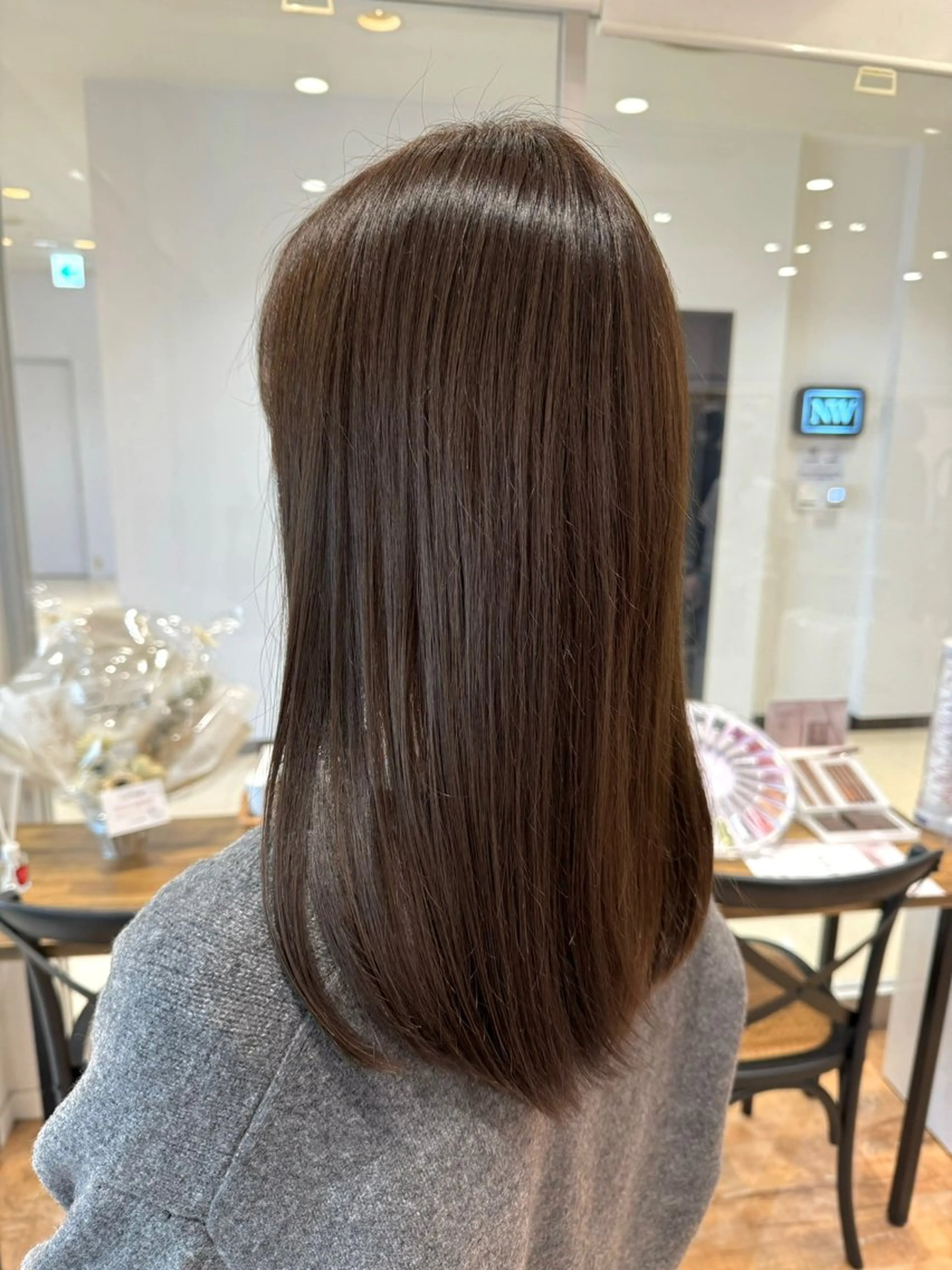 セミロング ヘアカラー 透明感/オリーブ /わがつまこうすけのヘアスタイル