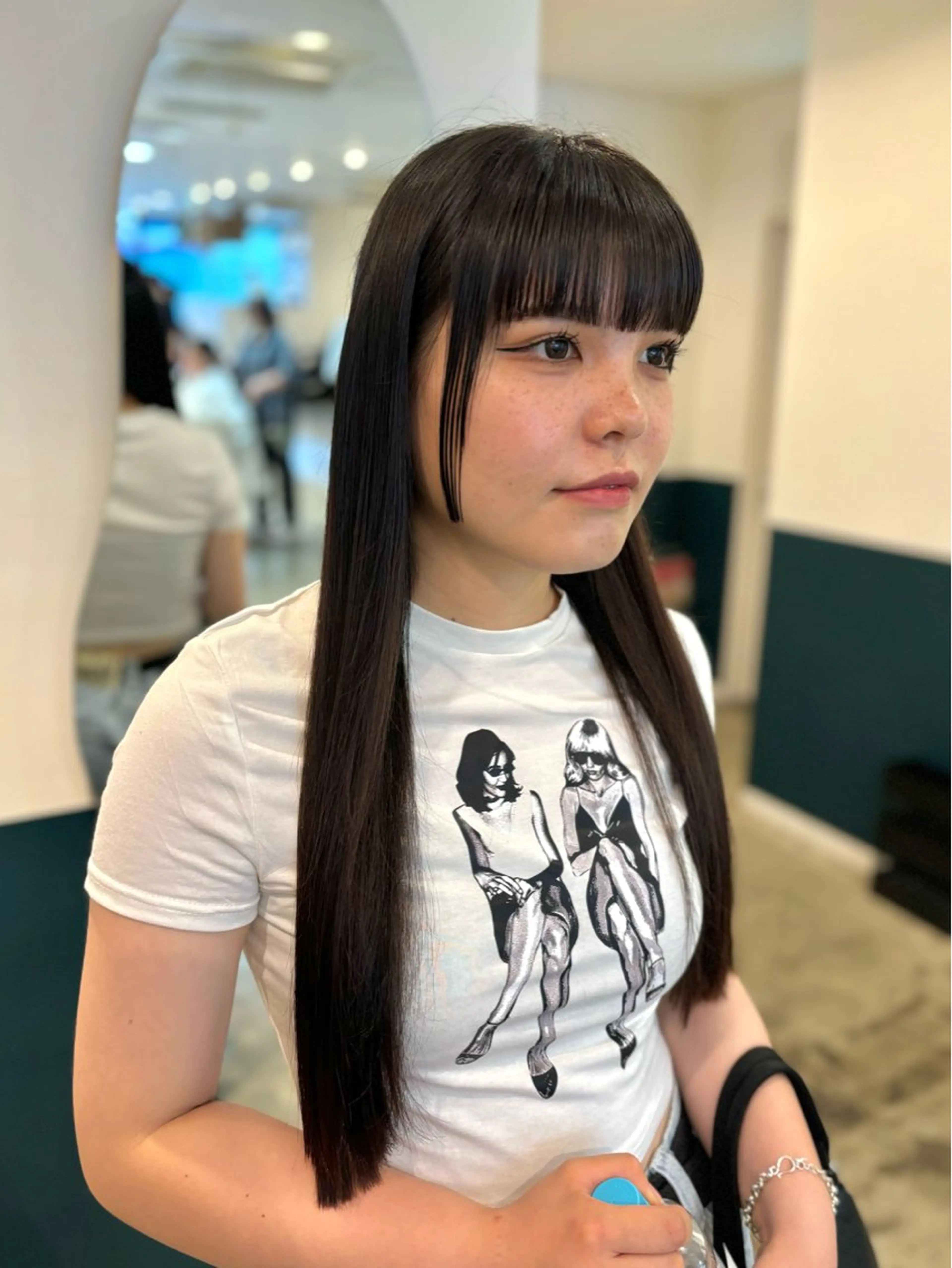 ロング 姫カット ワイドバング カット ヘアカラー トリートメント ☁️RIKA☁️ @ri2_____bのヘアスタイル