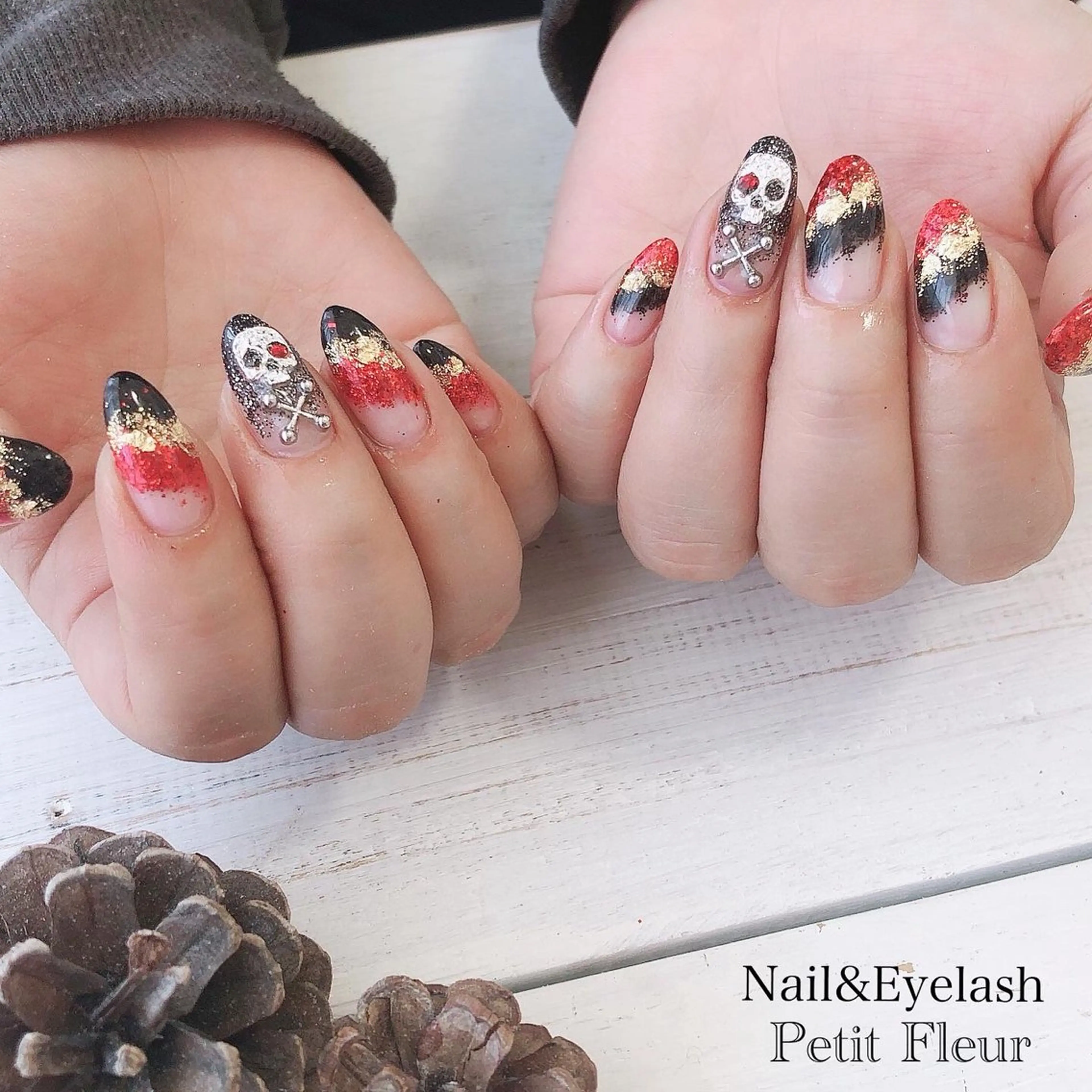 ネイル Petit Fleur所属・青柳 亜梨奈のマツエク・マツパデザイン