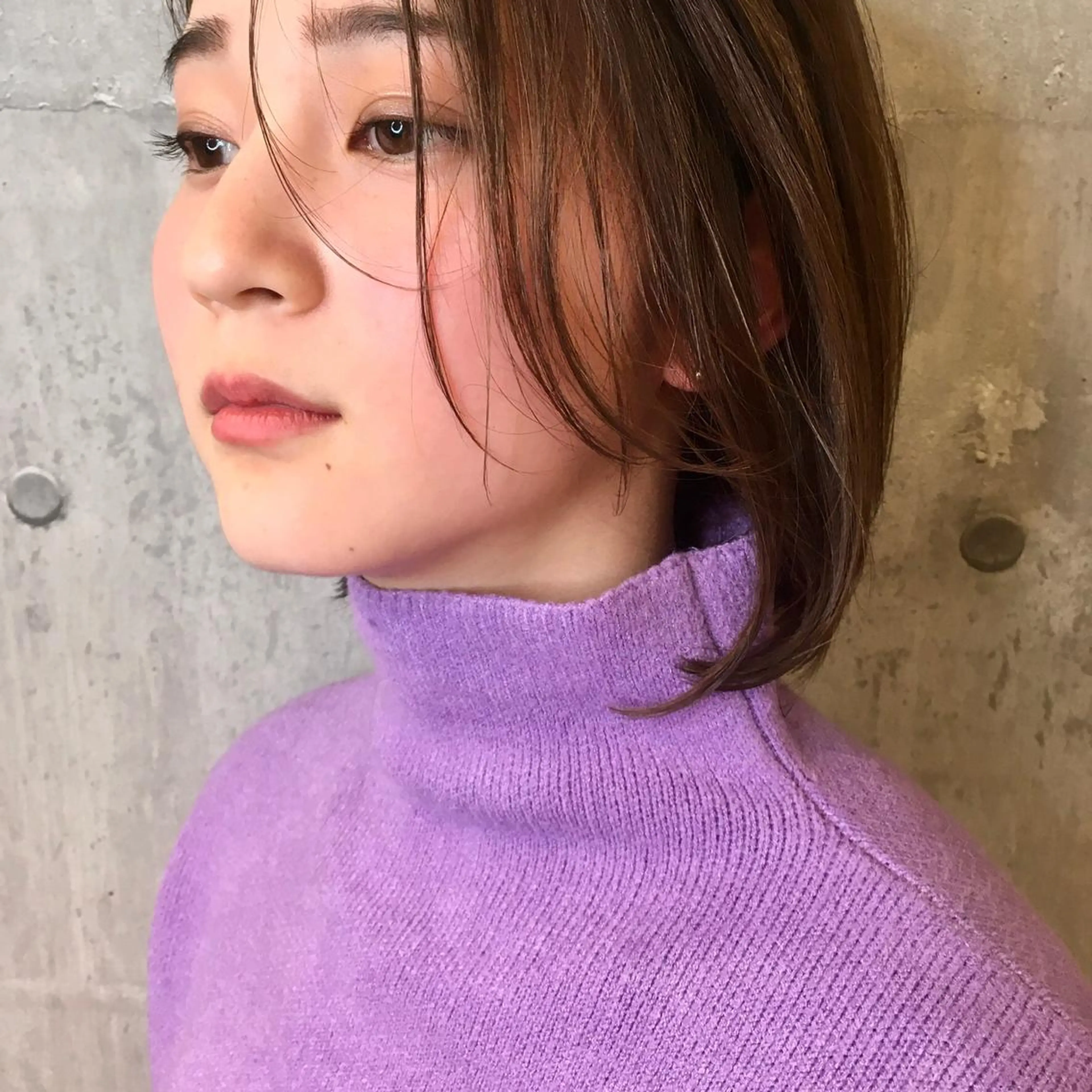 ショート カラー カット ヘアカラー トリートメント 髪質改善ｶﾗｰ ｹｱﾌﾞﾘｰﾁ/ﾀﾑのヘアスタイル