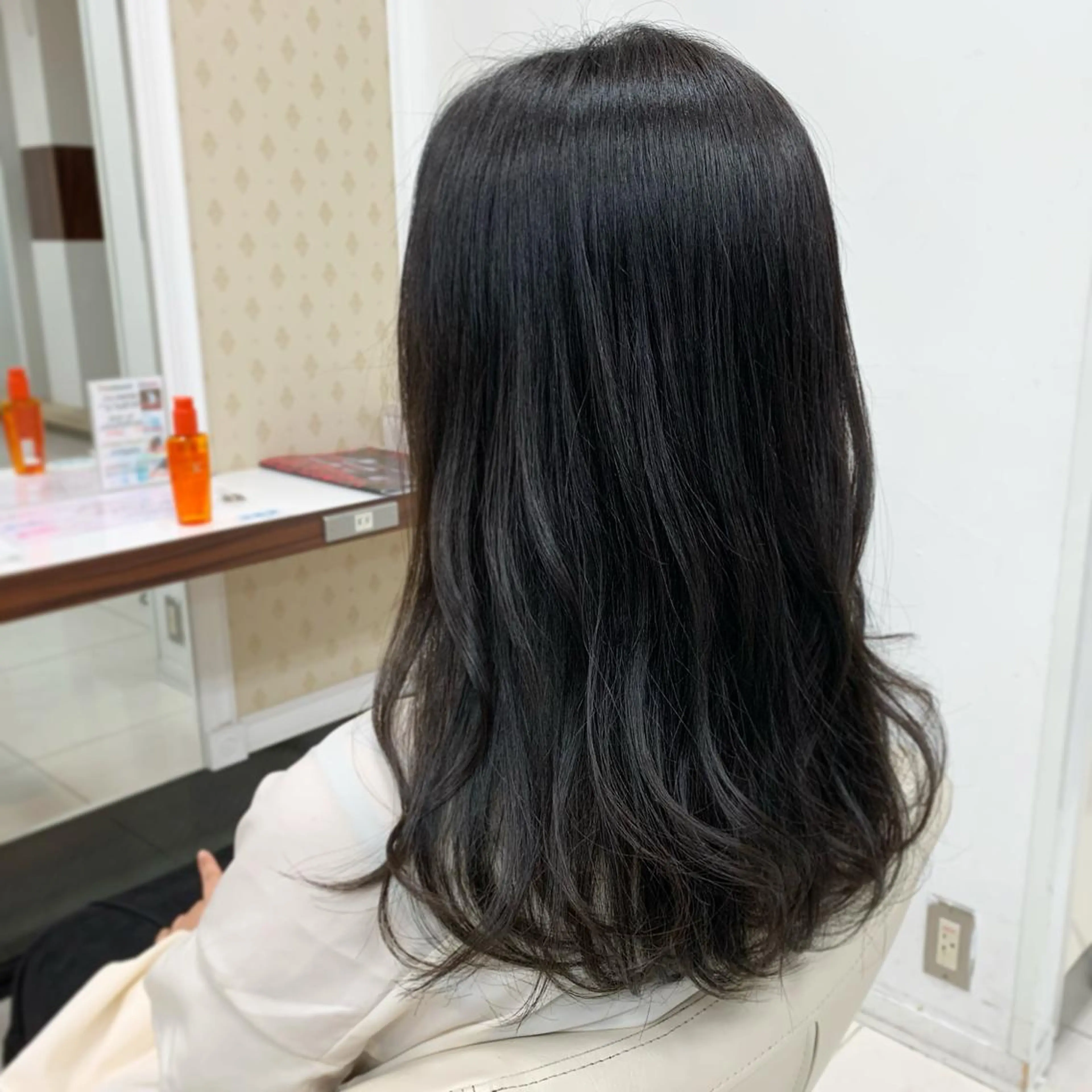 ロング カラー ally新百合ヶ丘 フジムラユウスケのヘアスタイル