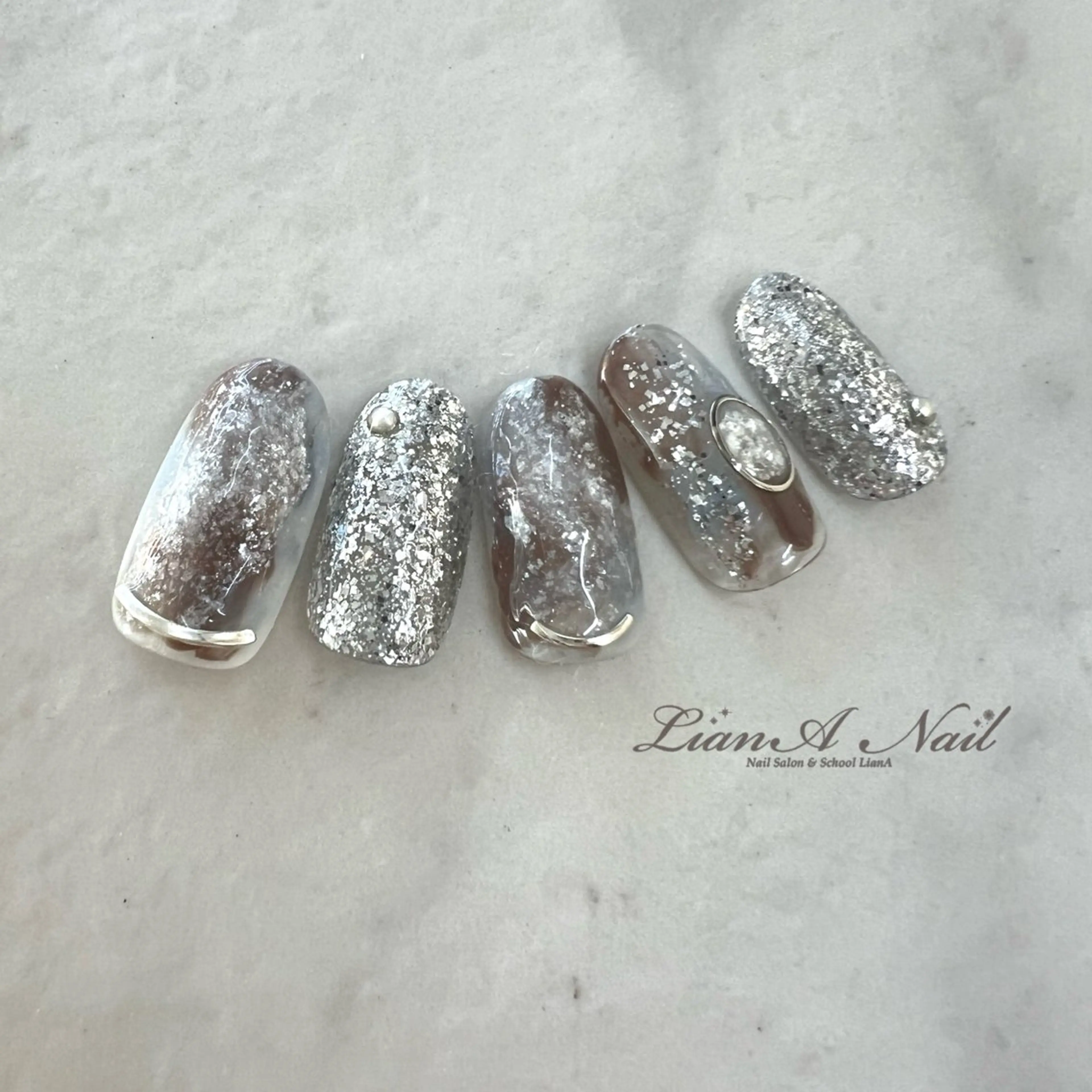 ネイル LianA Nail 国光莉奈のネイルデザイン