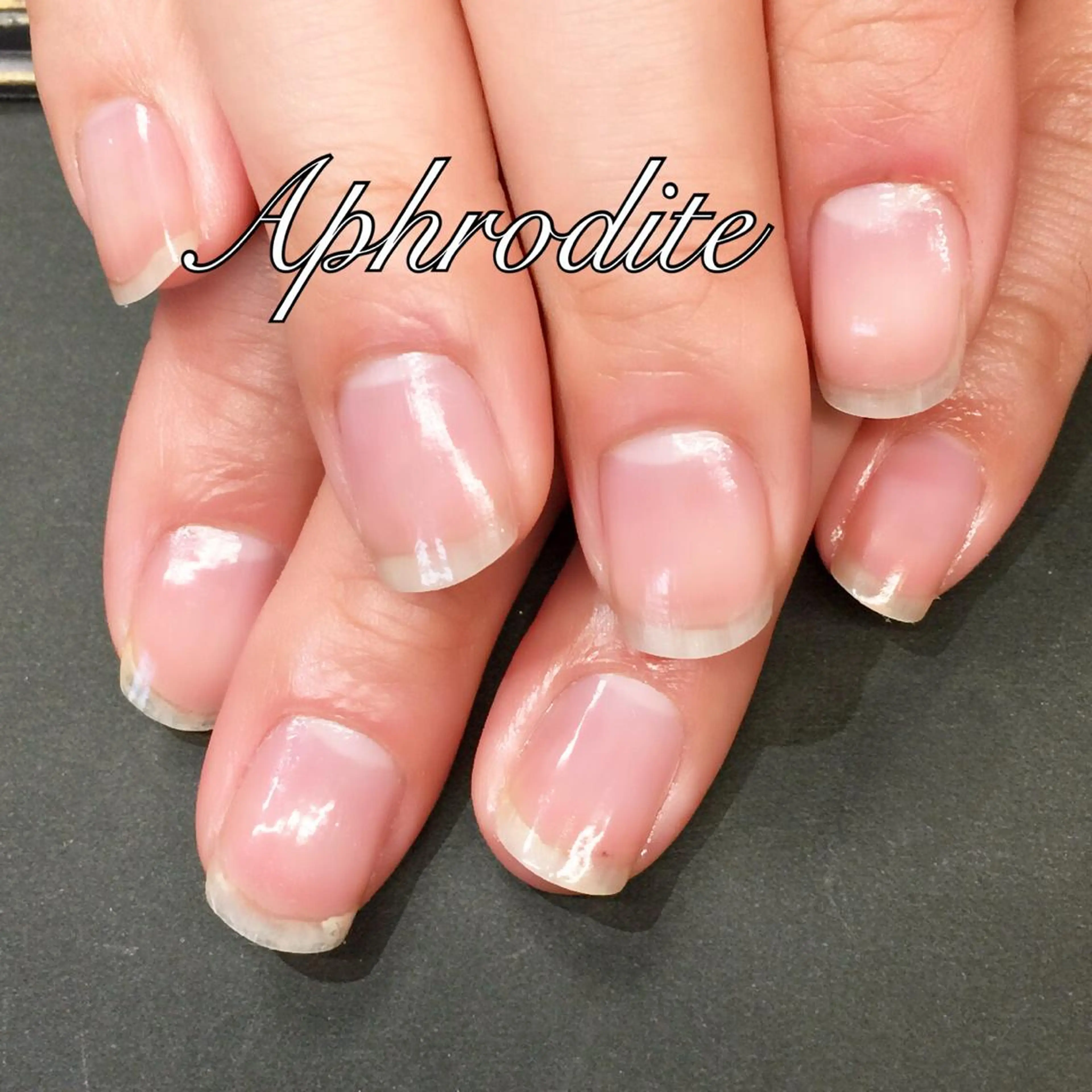 ショート ロング キッズ ネイル APHRODITE Nagisaのネイルデザイン
