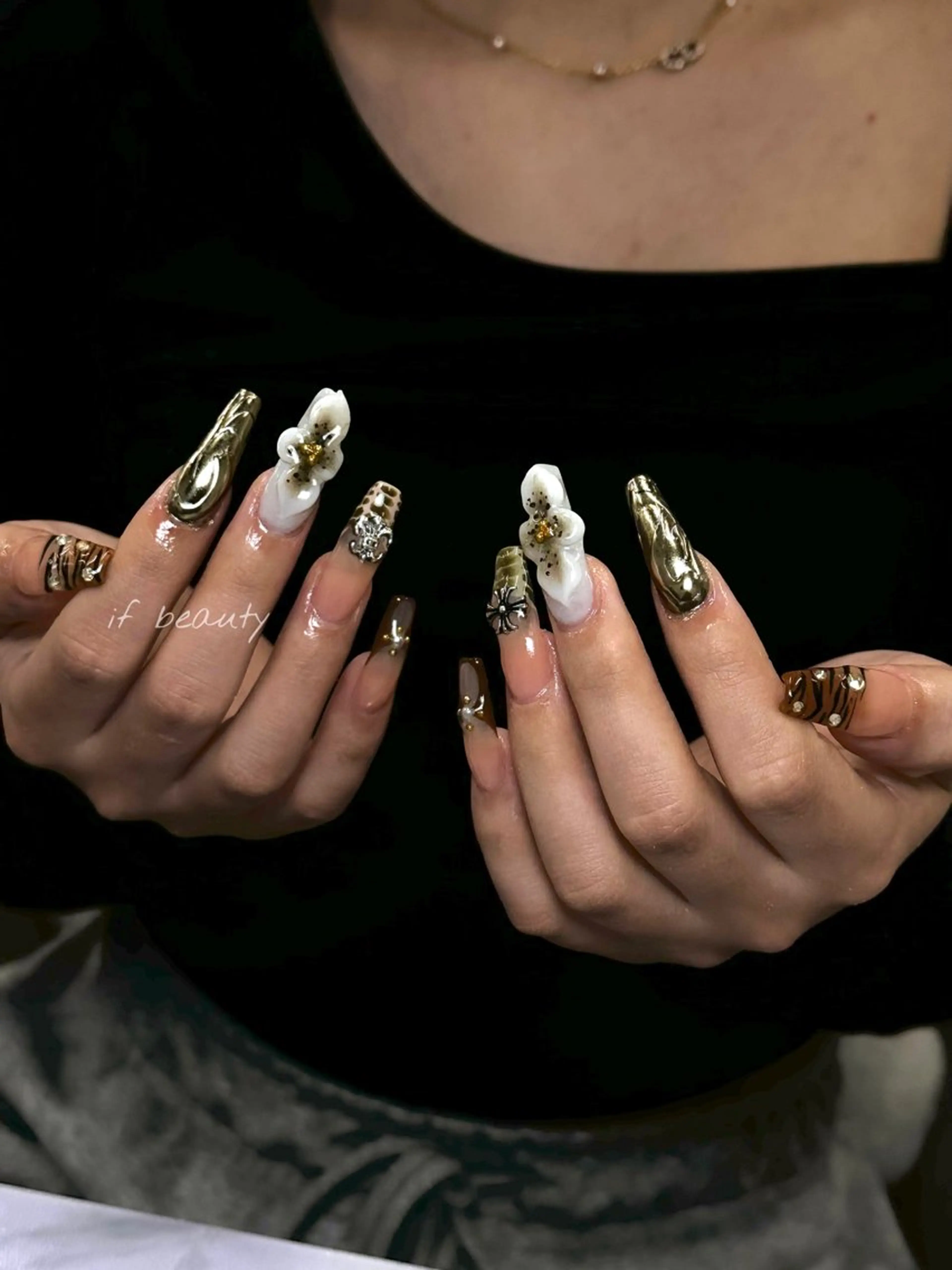 ネイル アートネイル ジェルネイル グラデーション パラジェル ワンホンネイル ハンドネイル if Hair＆Nail Salon所属・IKA /海外ネイル /個性派/ワンホンのネイルデザイン