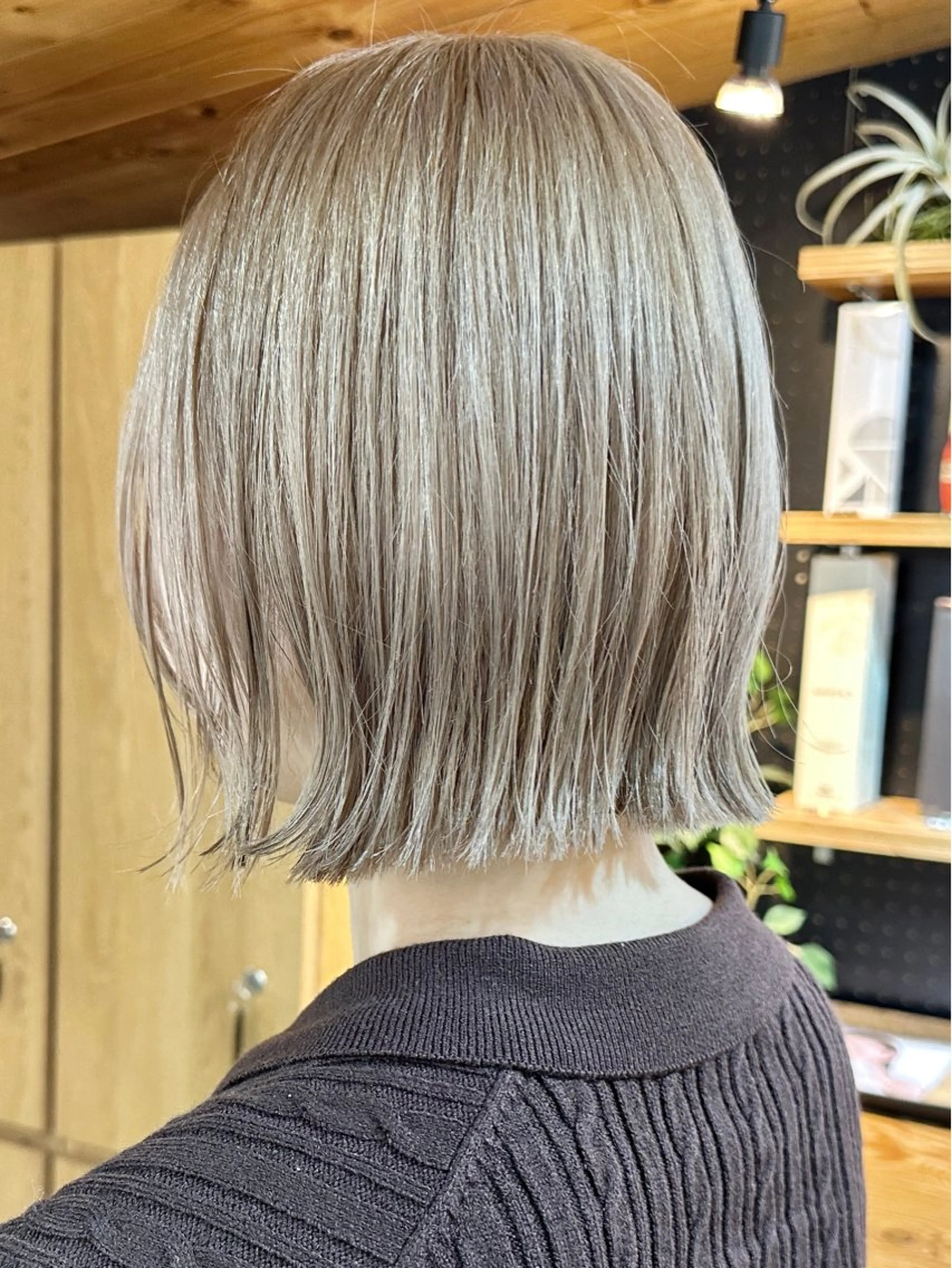 ミディアム カラー カット ヘアカラー トリートメント ブリーチダブルカラー 【koide】のヘアスタイル