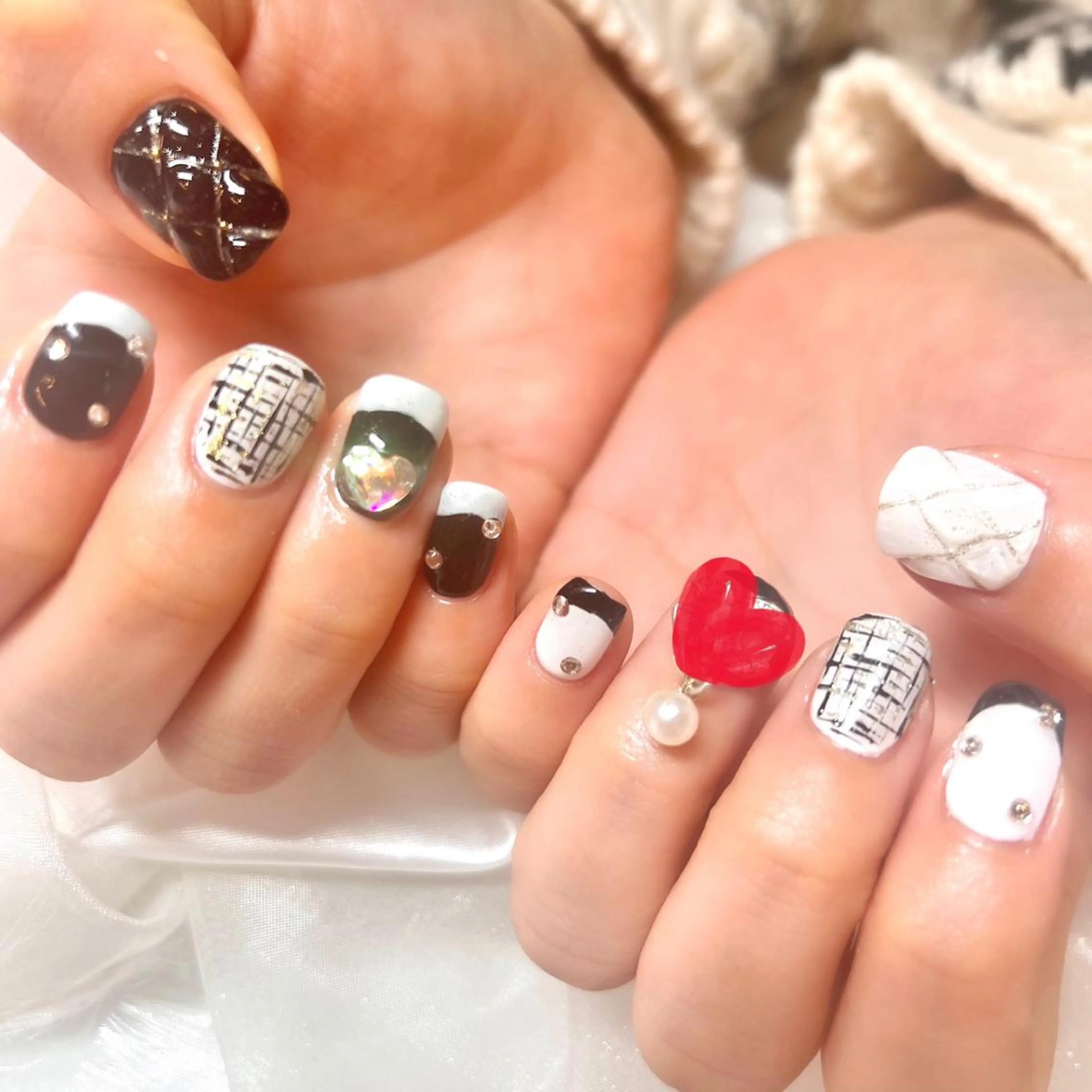 ネイル ハンドネイル clover nailのネイルデザイン