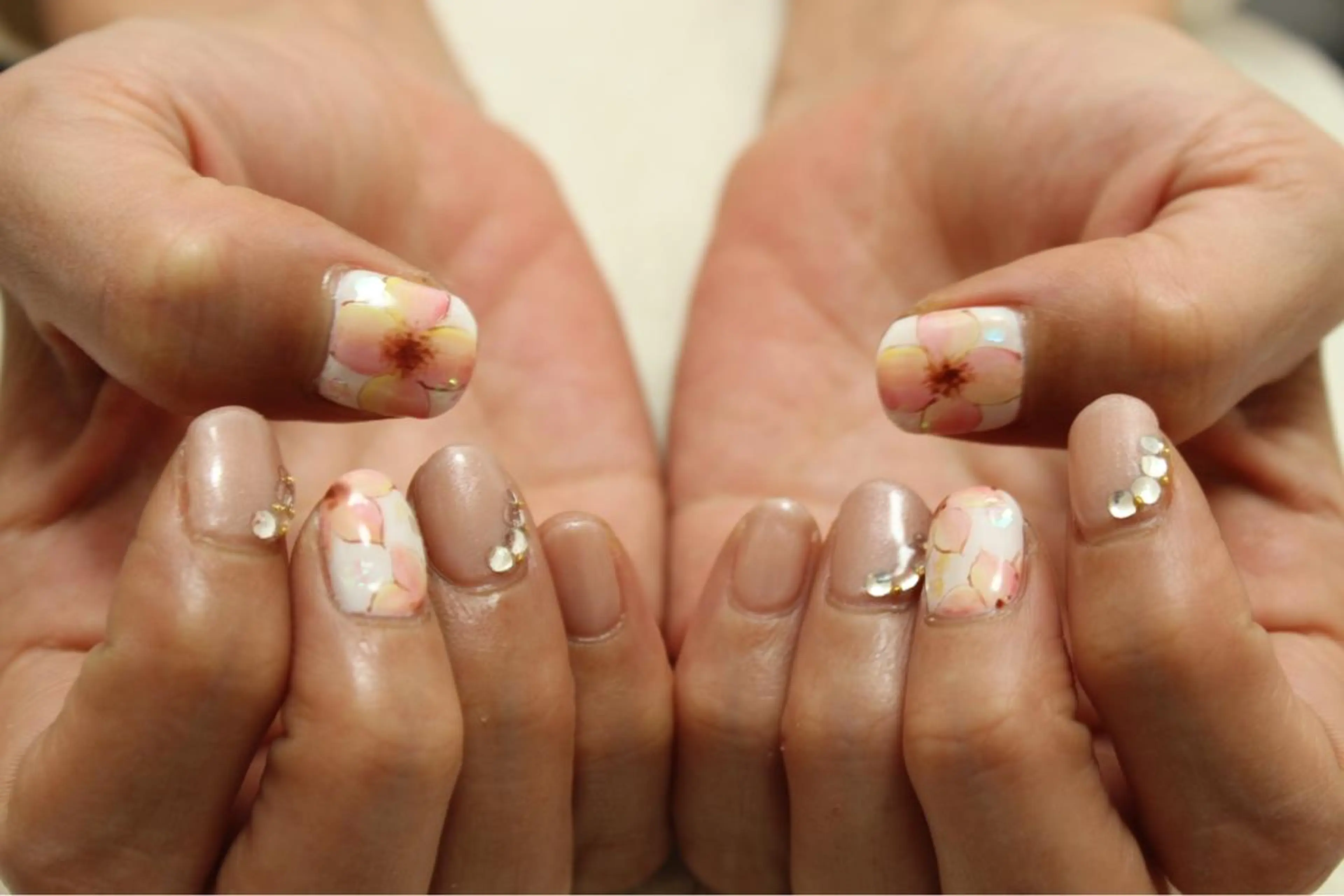 ネイル ハンドネイル Ｋ minamiのネイルデザイン