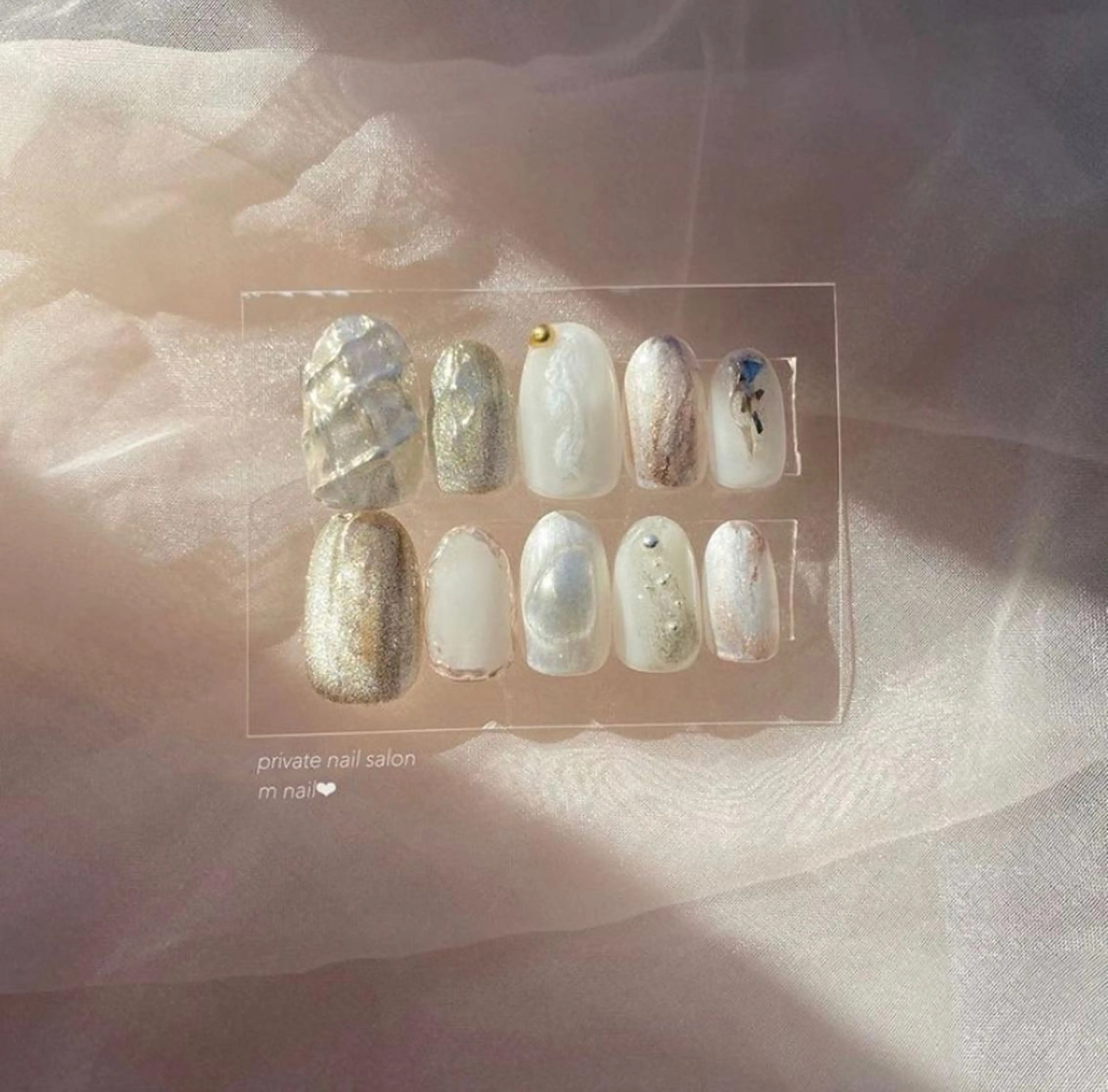 ネイル ホワイト ハンドネイル 小河原 舞のネイルデザイン