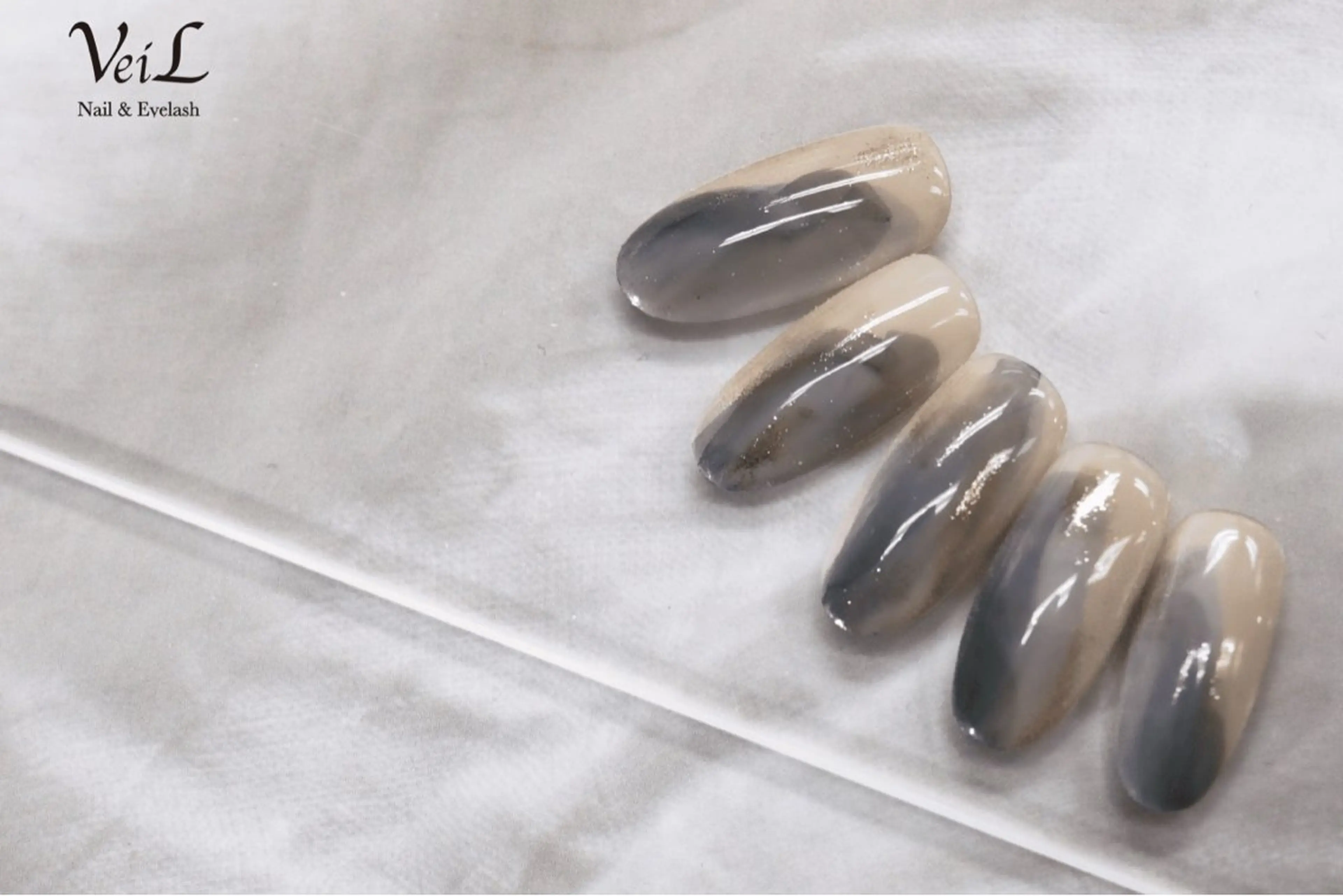 ネイル ハンドネイル 竿下 【ネイリスト】のネイルデザイン