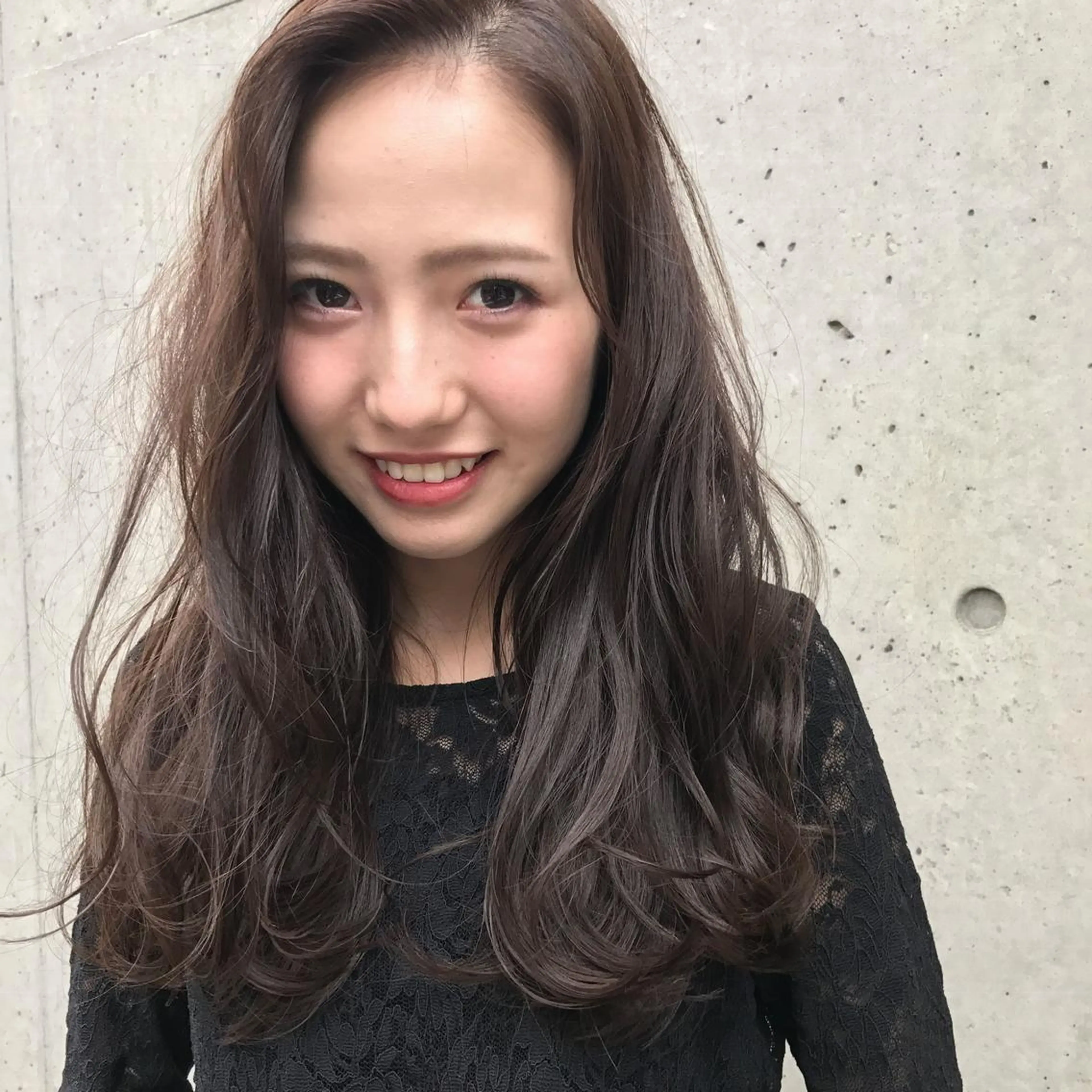セミロング カラー アッシュ アッシュグレー アッシュグレージュ 透明感カラー グレージュ カット ヘアカラー トリートメント 韓国レイヤー/ミルク ティー🦋高橋　暖のヘアスタイル
