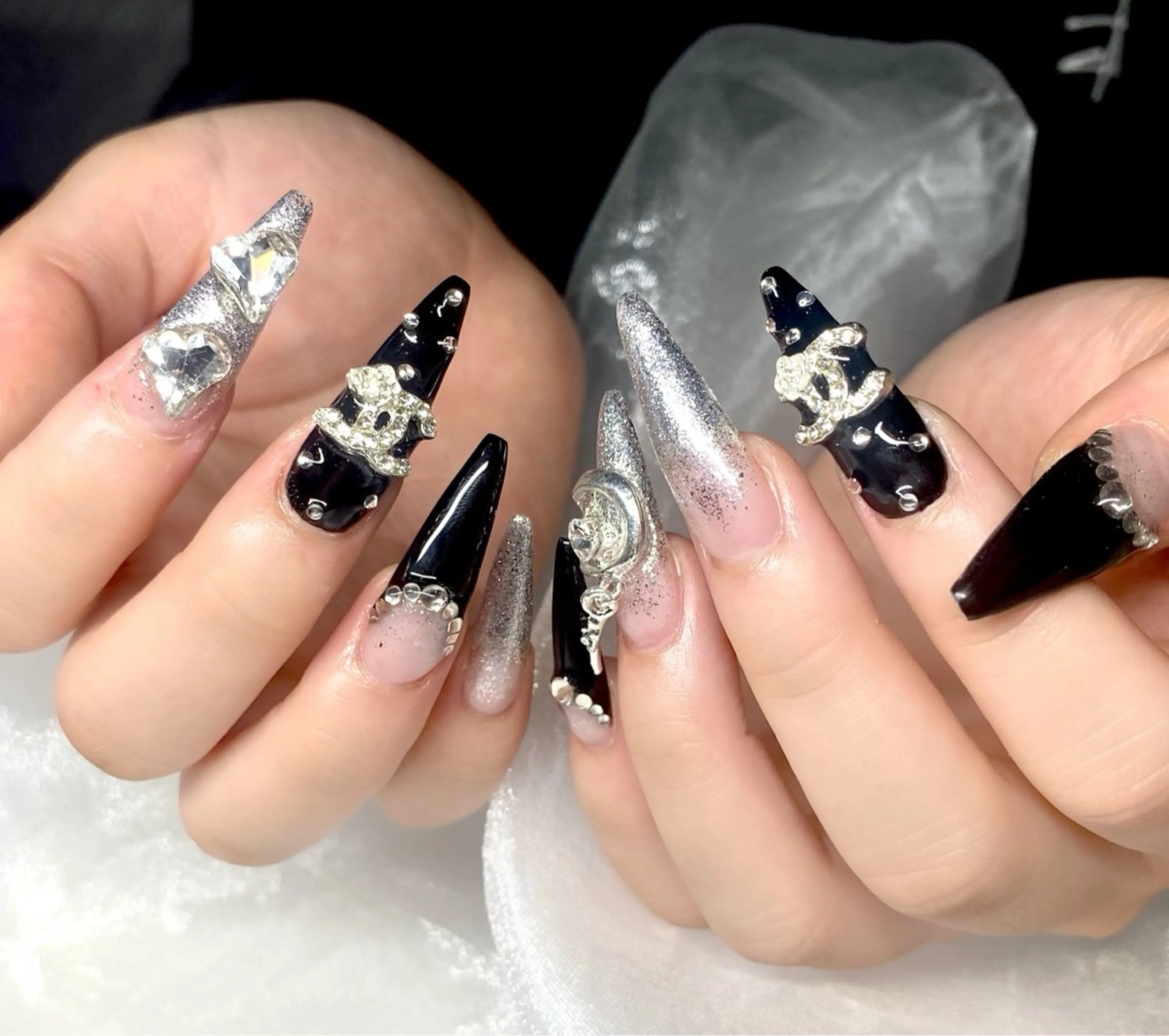 ネイル 長さ出し ネイルチップ ハンドネイル ハンドケア Hi Beauty 渋谷(ネイル、ハイパーナイフ6、脂肪れいきゃく、マッサージ＆エステサロン)所属・Hi beauty 渋谷のネイルデザイン
