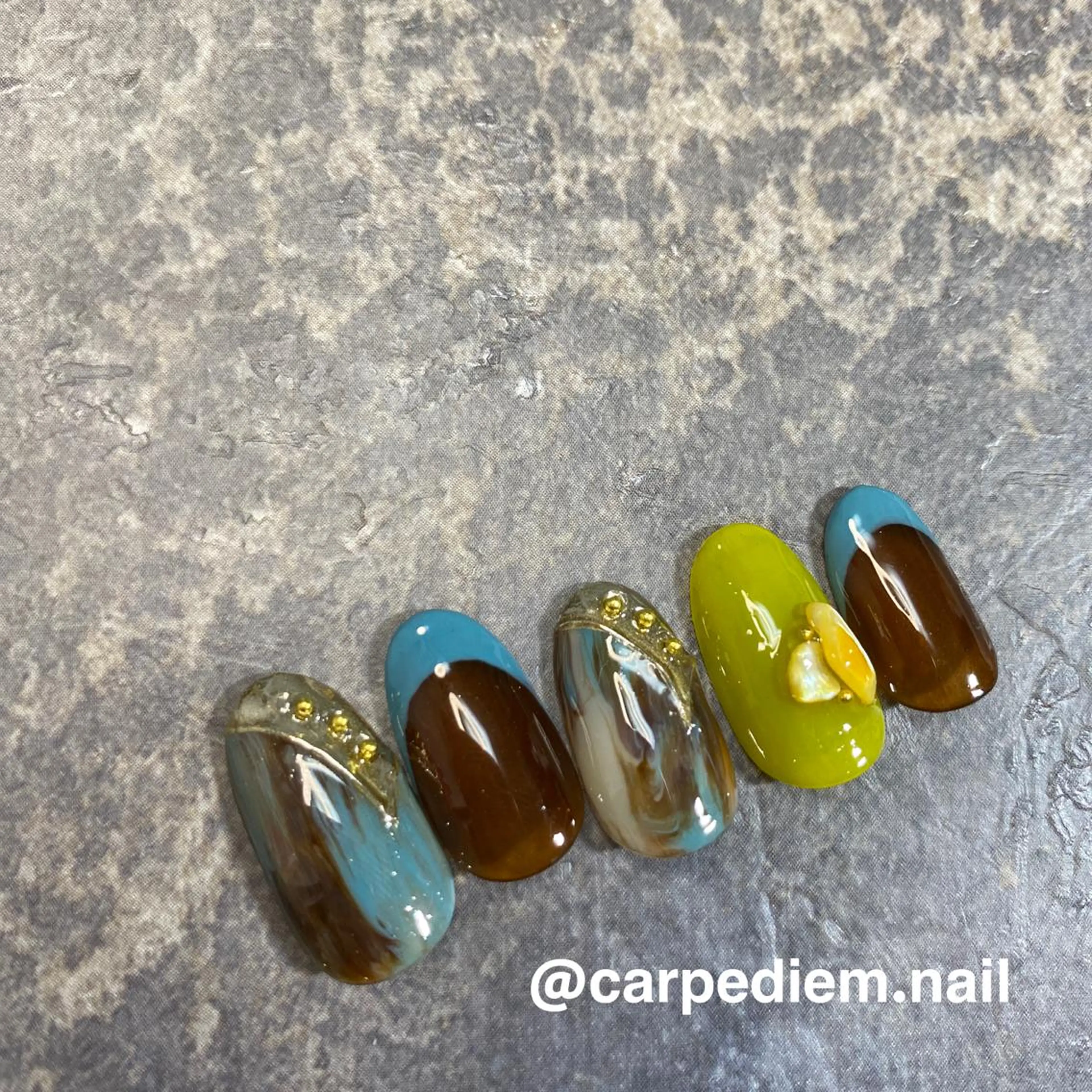 ネイル 城東区ネイルサロン carpediemのネイルデザイン