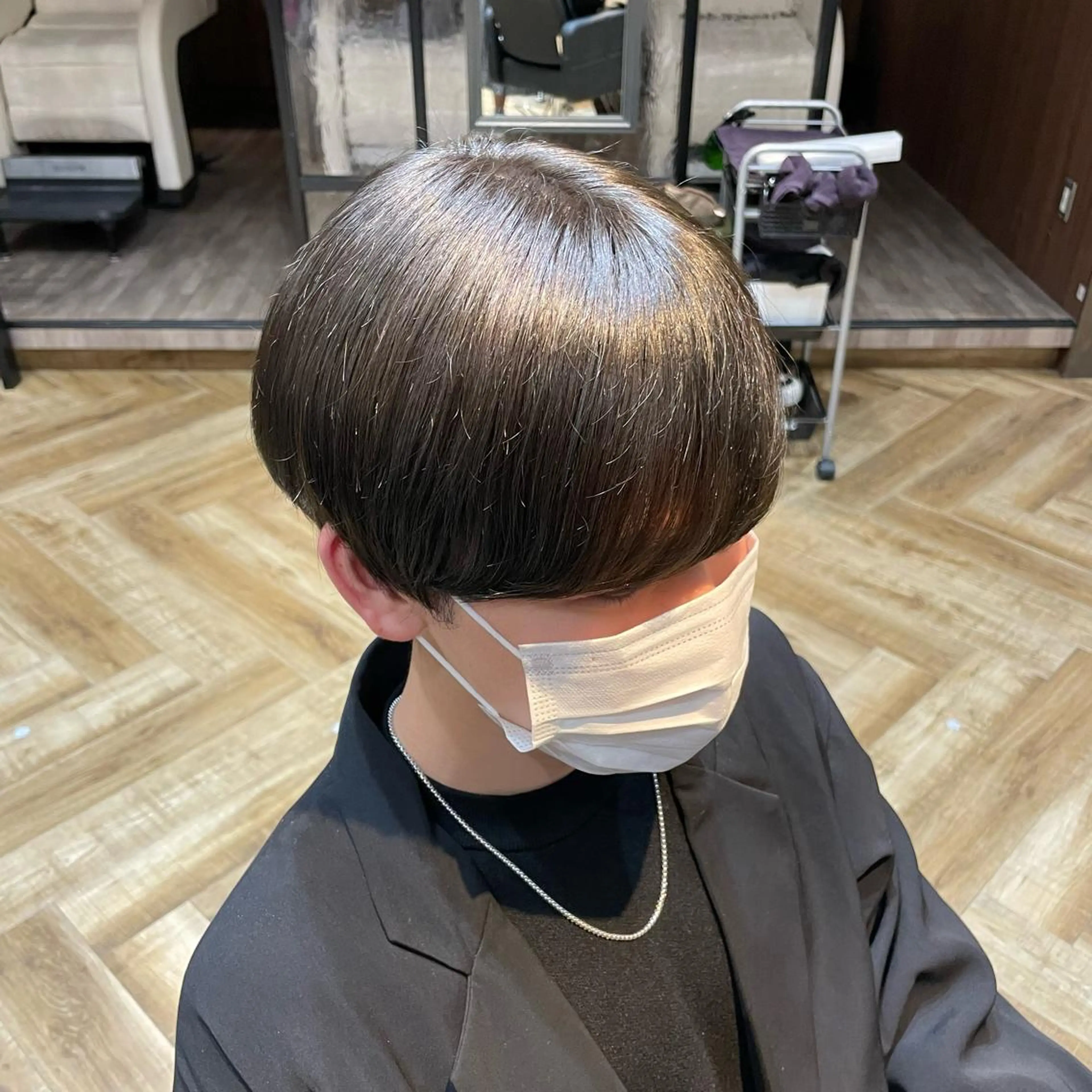 カラー ブリーチ グレージュ ブリーチなしカラー カシータフロルららぽーと愛知東郷所属・服部 未夢のヘアスタイル