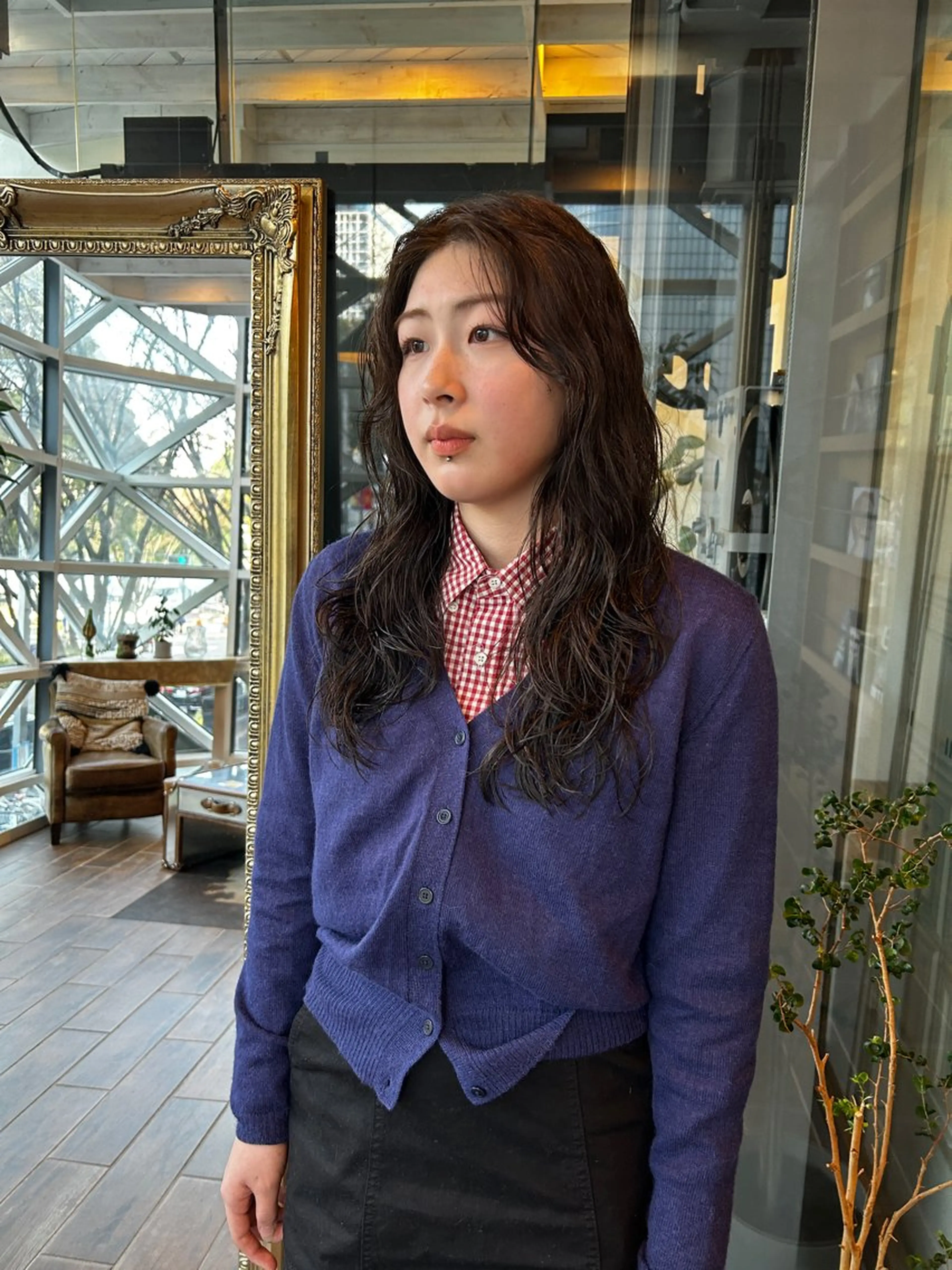 ロング パーマ カット パーマ 西 優衣奈のヘアスタイル