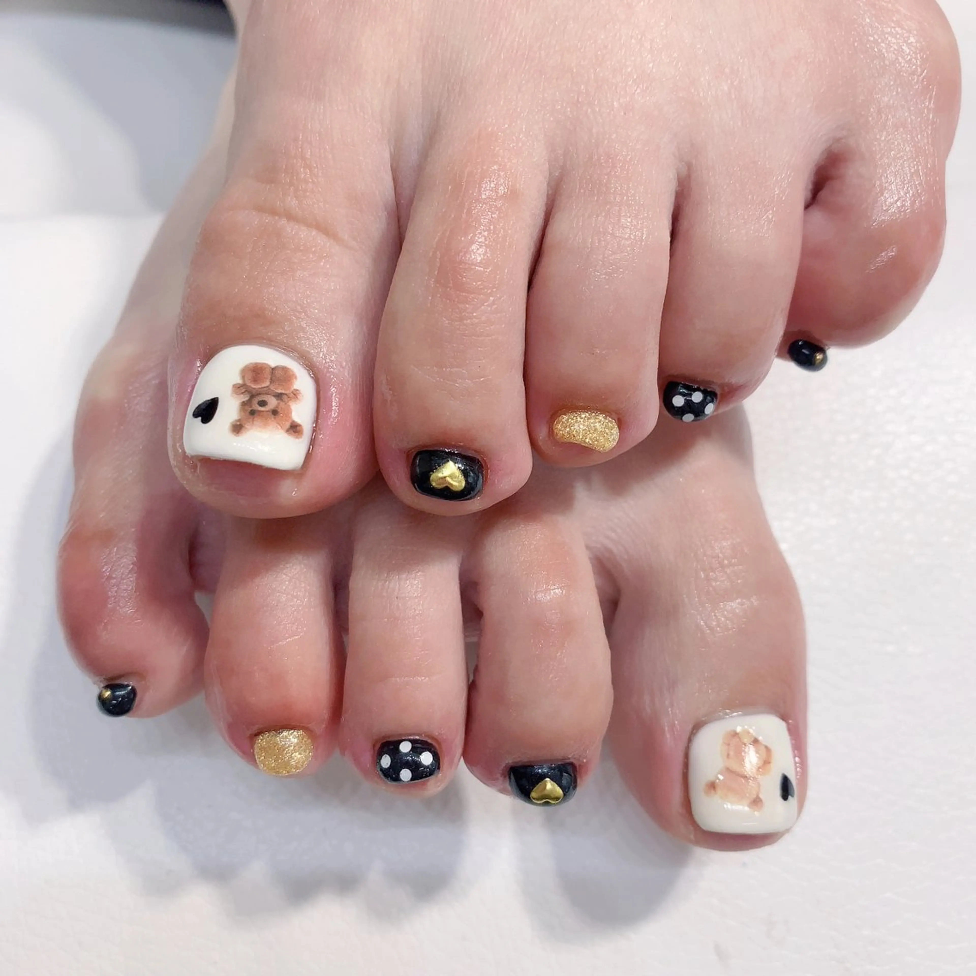 ネイル フットネイル emmi      salon所属・Emmi salonのネイルデザイン