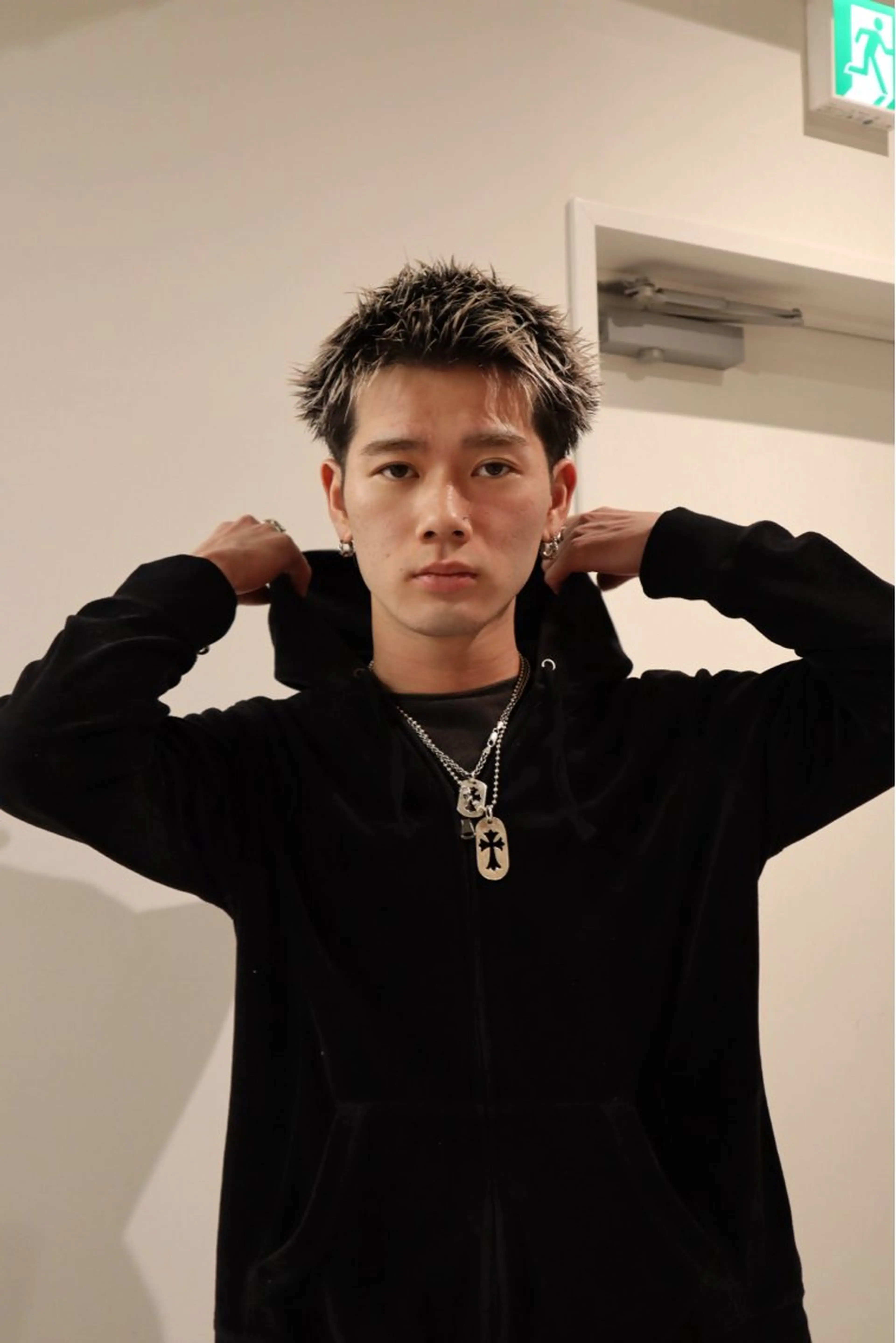 ショート カラー メンズ メンズ特化   西野 晴紀のヘアスタイル