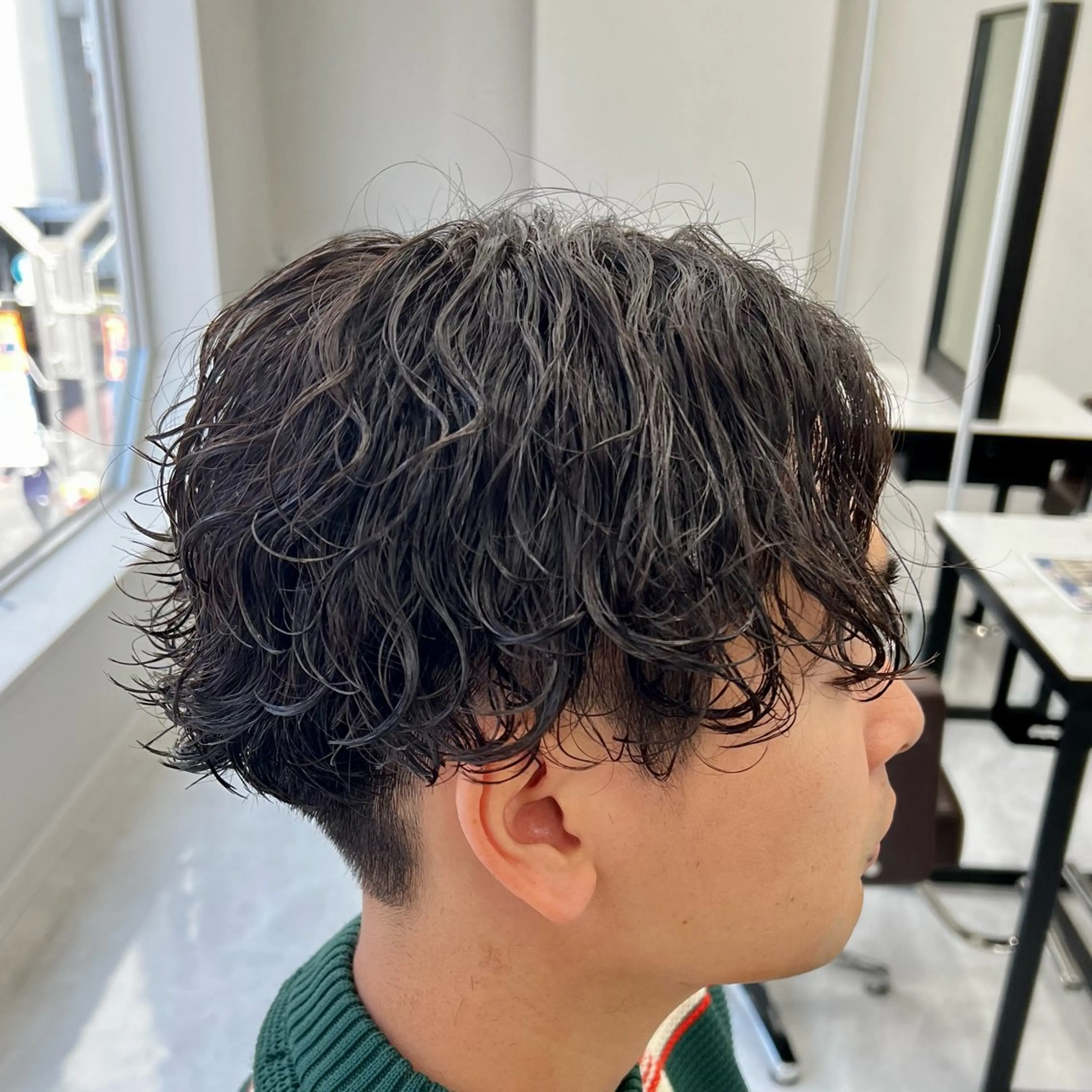 ショート パーマ メンズ カット パーマ メンズカット/波巻き TAKUMAのヘアスタイル