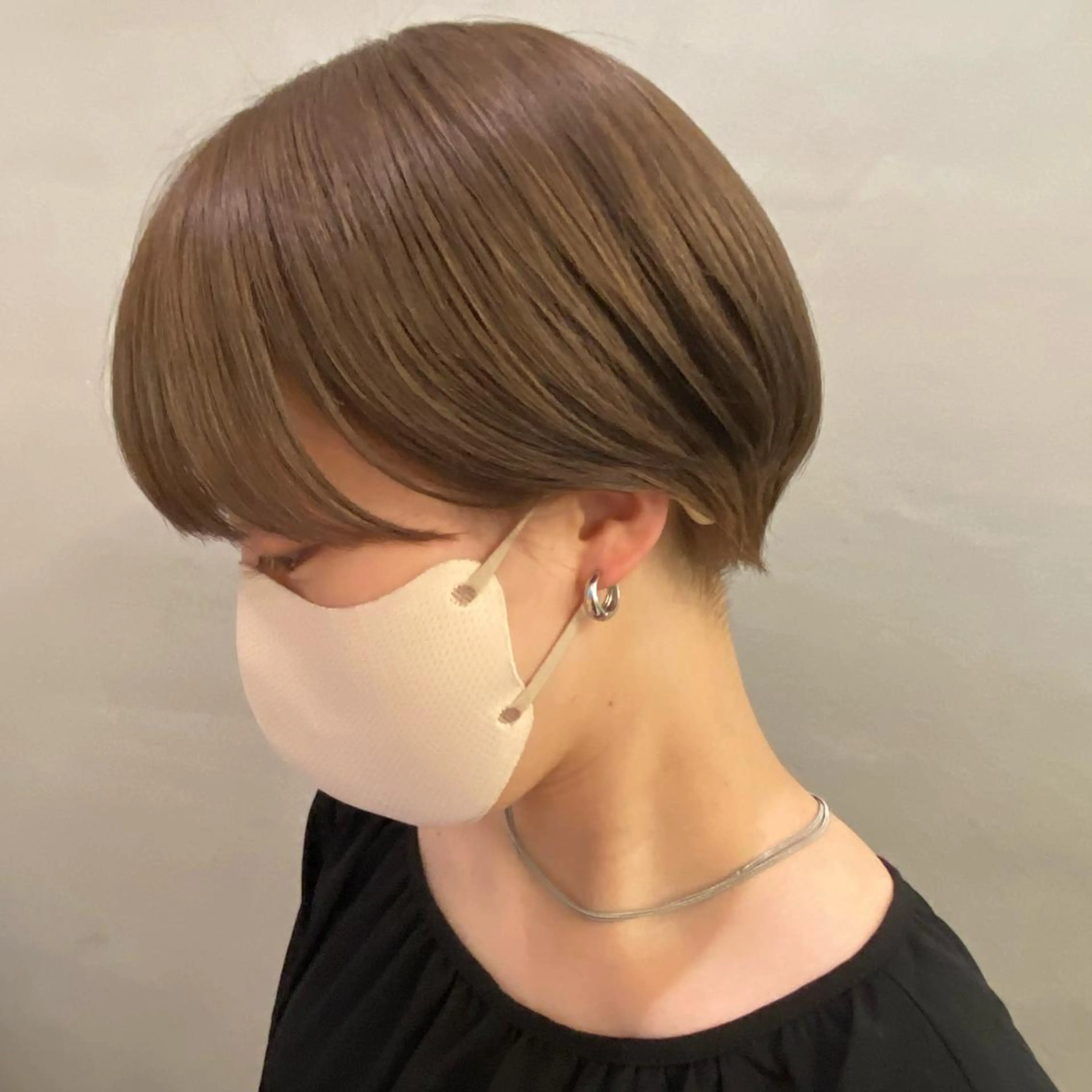 ショート カラー Rinon所属・沖 真琴のヘアスタイル