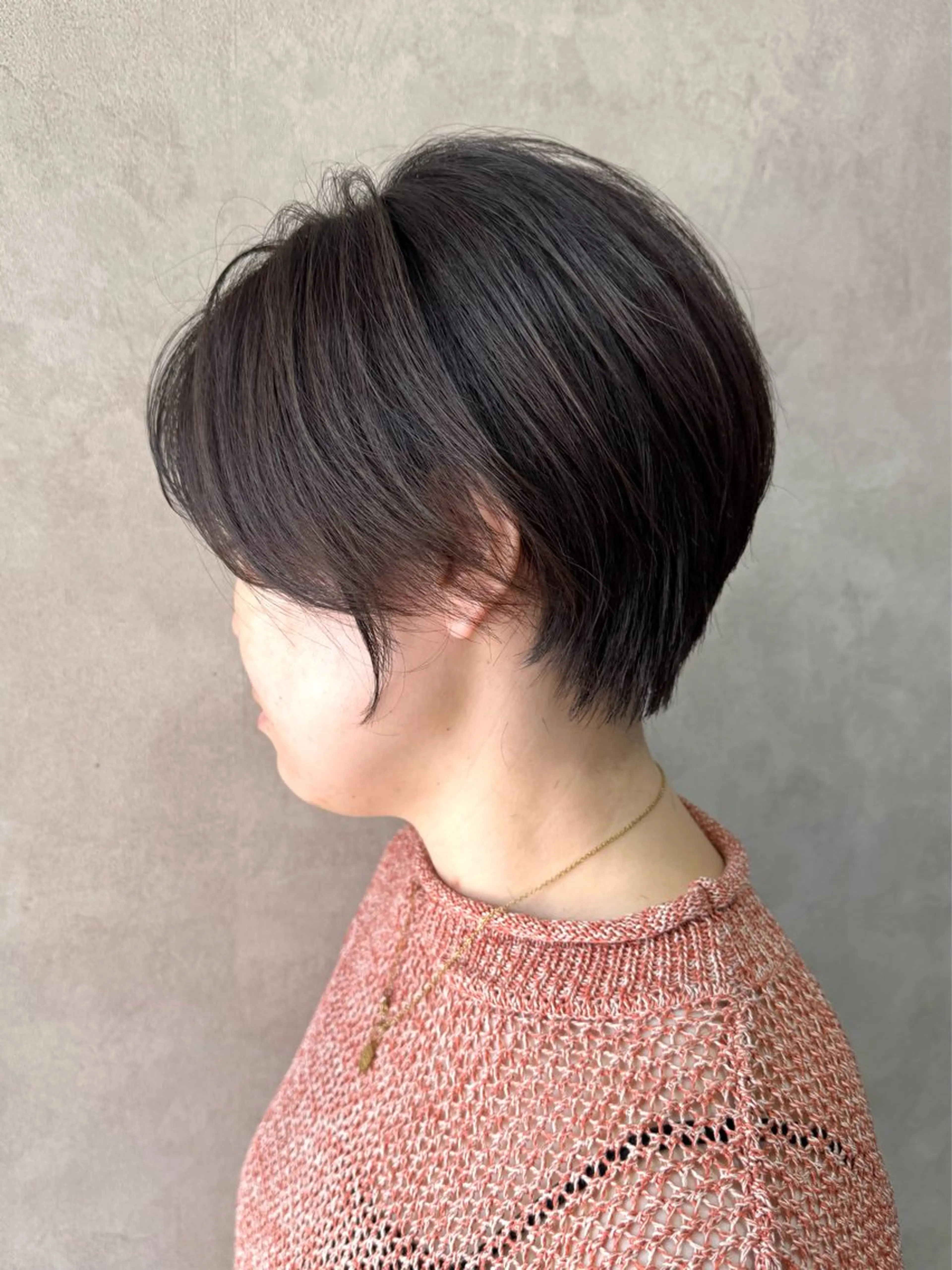 ショート カラー くびれヘア ショートヘア 黒木 栞のヘアスタイル