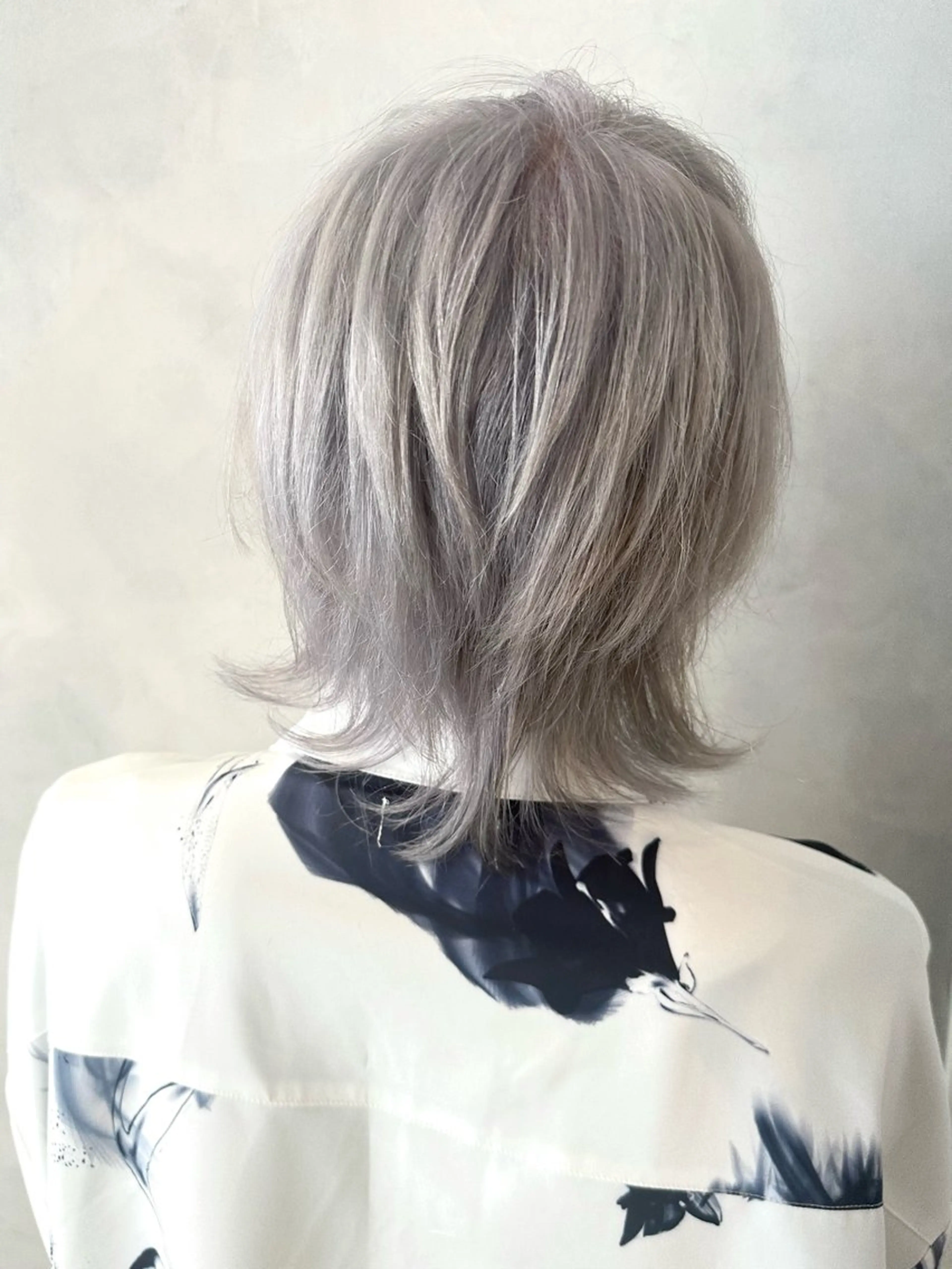 ショート カラー ヘアカラー トリートメント デザインカラー/パー マ🦖外岡咲希🦖のヘアスタイル