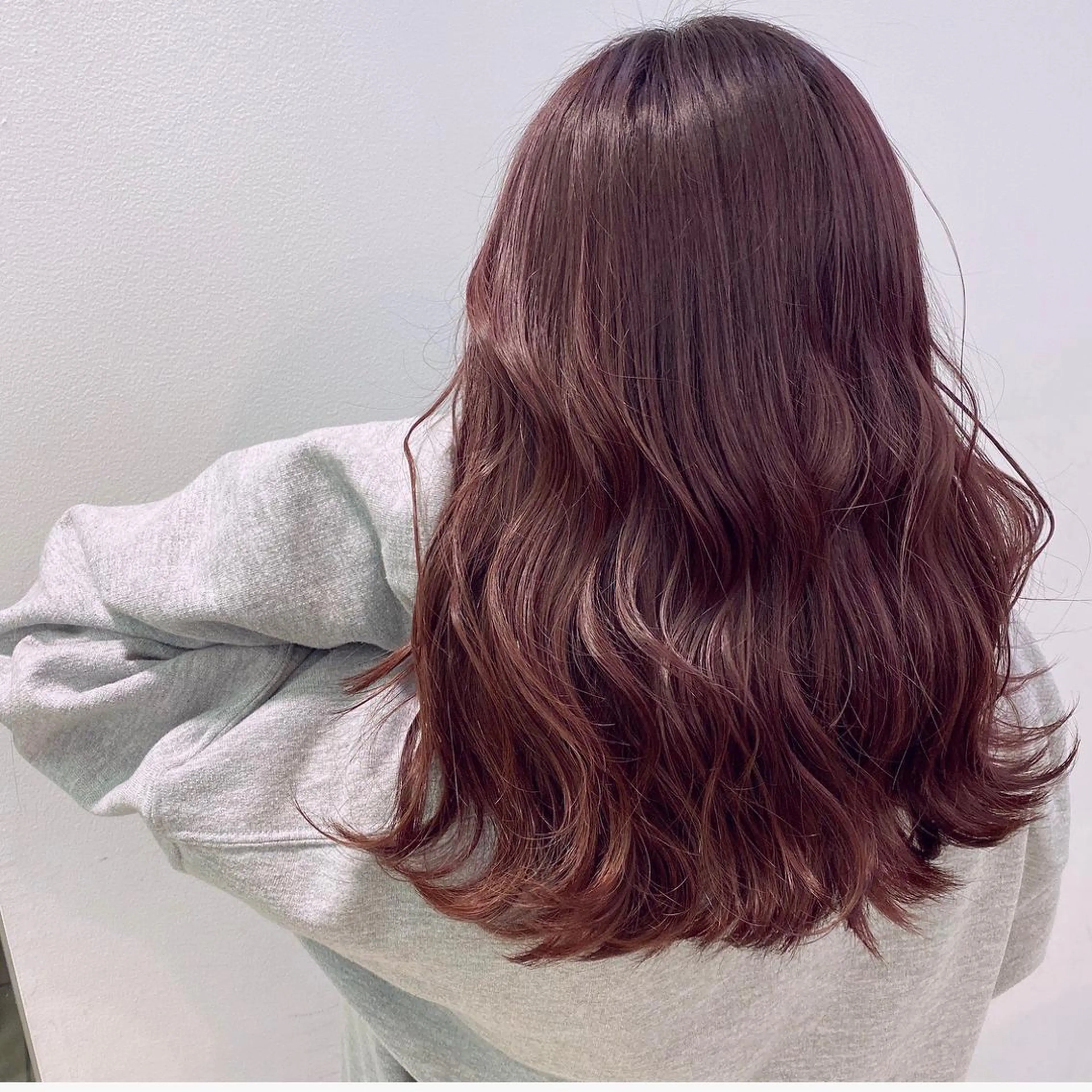 ミディアム カラー バレイヤージュ ブリーチ ケアブリーチ ダブルカラー エドルカラー MARLE 今里店のヘアスタイル