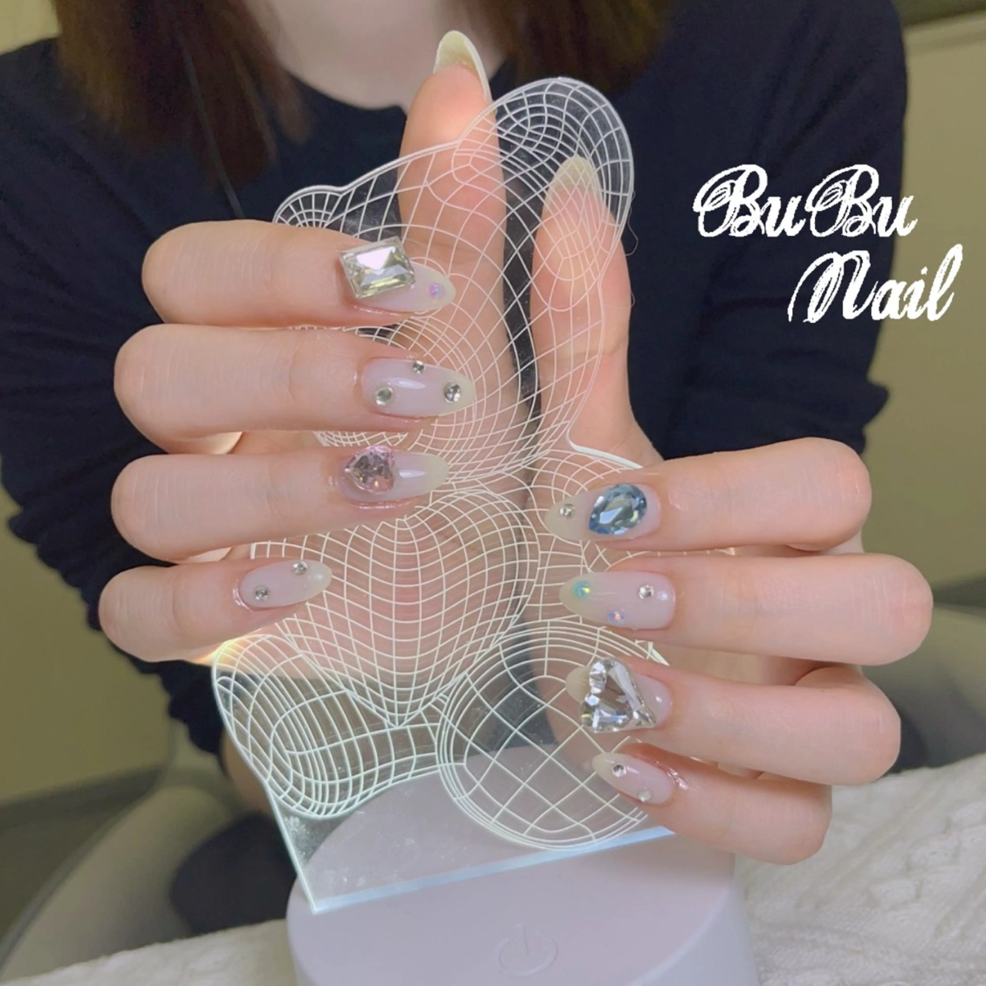 ネイル bubu nail salon所属・BuBu Nail渋谷桜ヶ丘のネイルデザイン