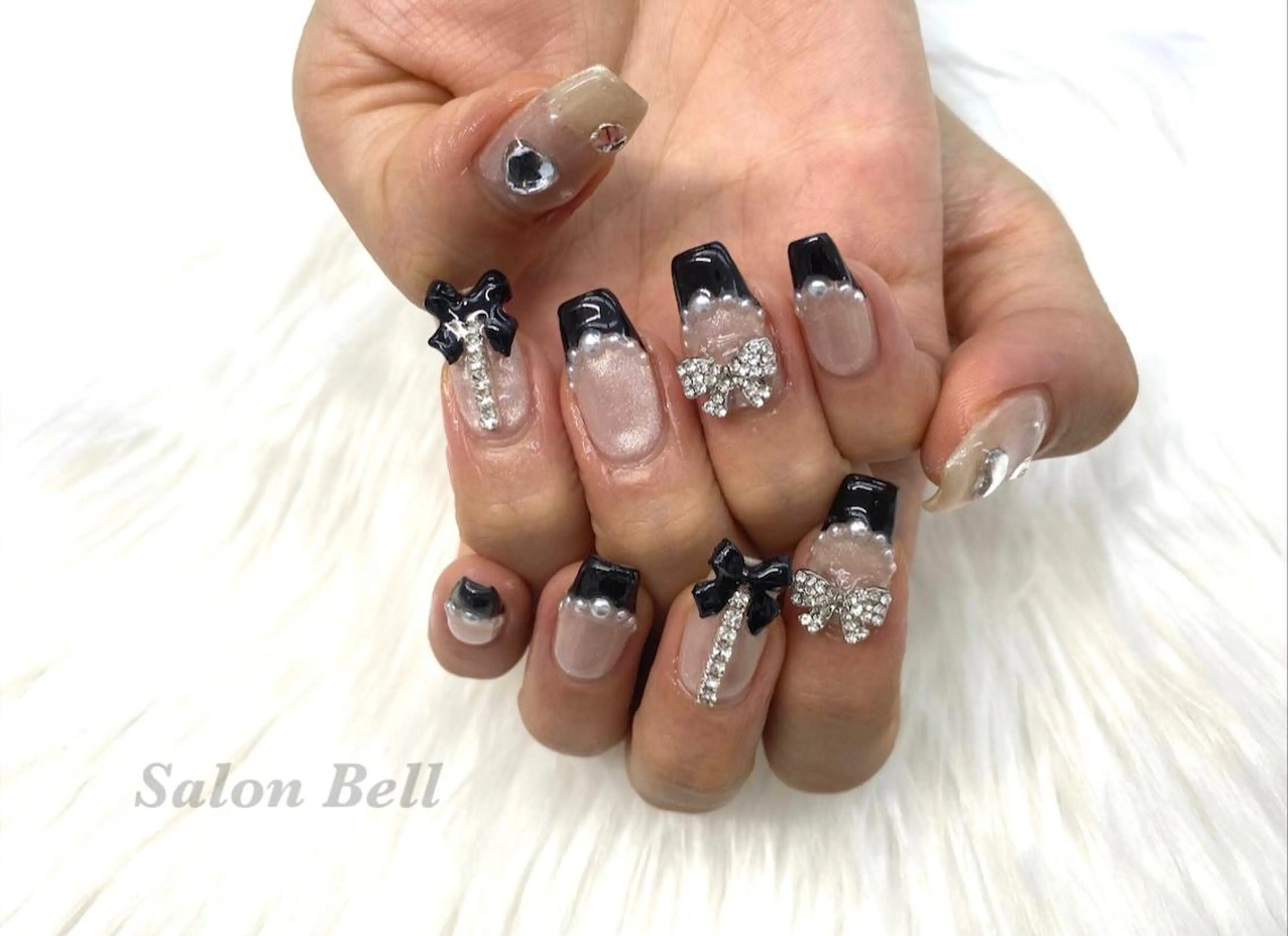 ネイル ハンドネイル Bell 富田林店 SAYAKAのネイルデザイン