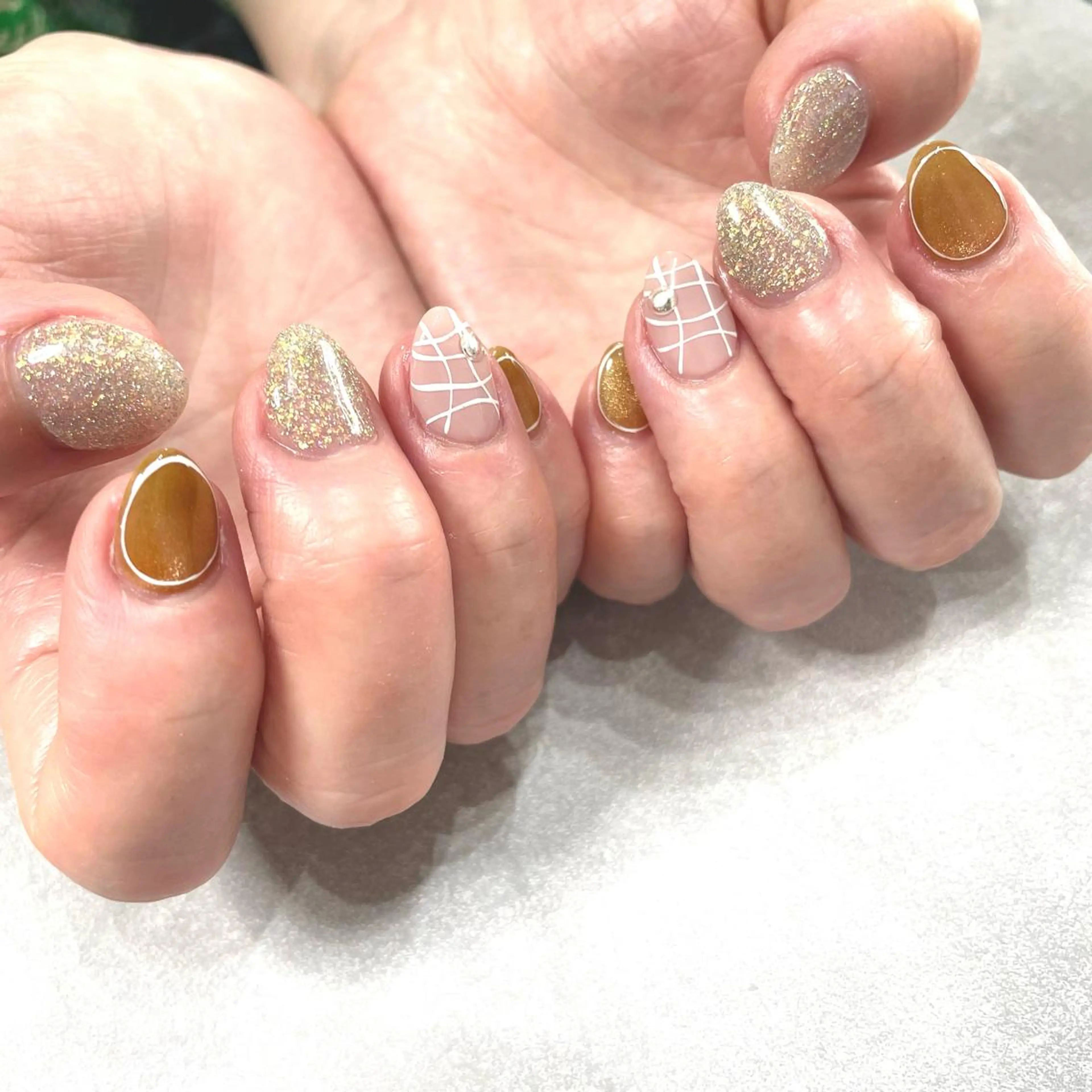 ネイル アートネイル ハンドネイル フットネイル private salon lien所属・private salon　lienのネイルデザイン