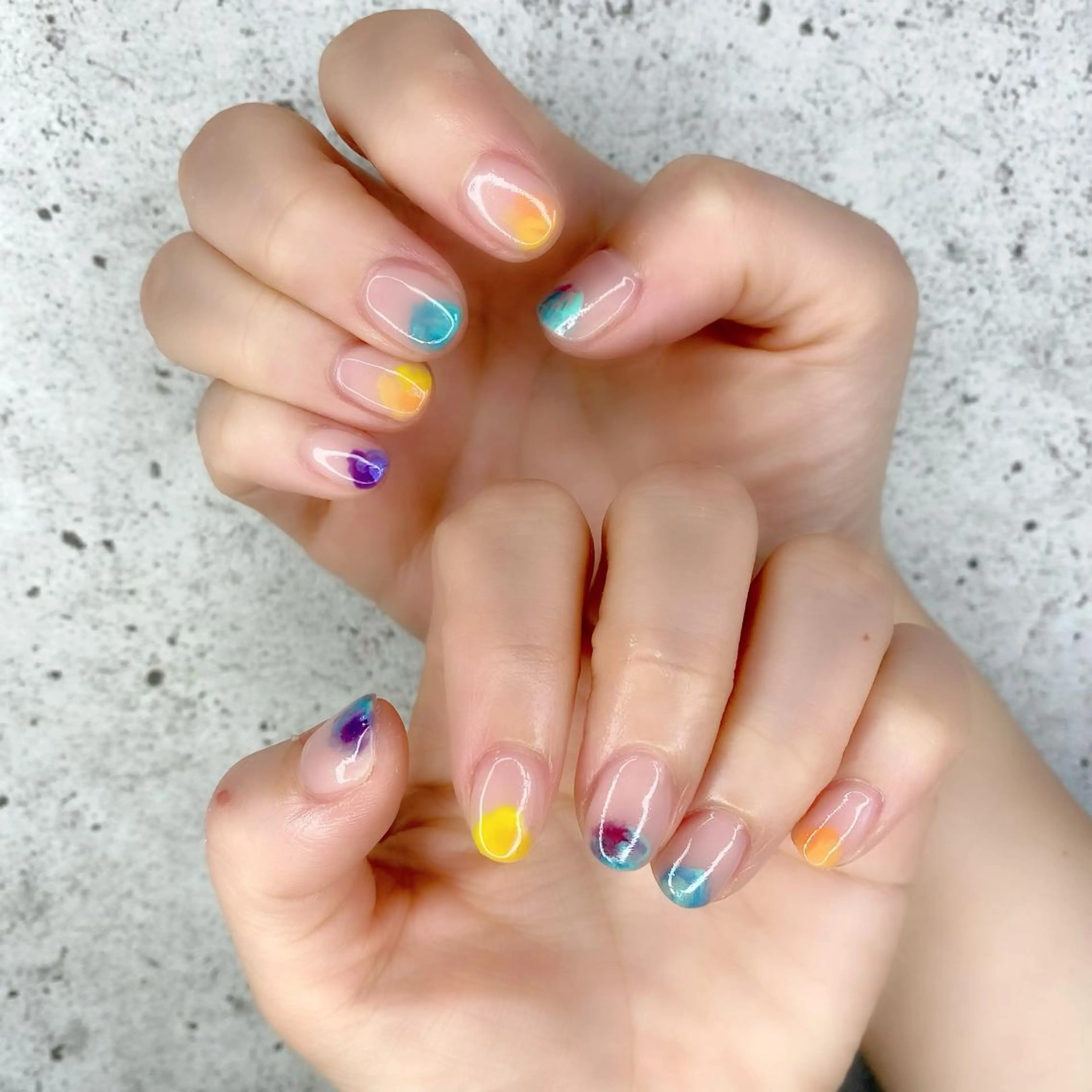 ミディアム カラー パーマ ヘアアレンジ メンズ キッズ ネイル マツエク・マツパ アイブロウ 入学式 卒業式のヘアスタイル 入学式 卒業式 ニュアンスネイル ハンドネイル Salon Kのネイルデザイン