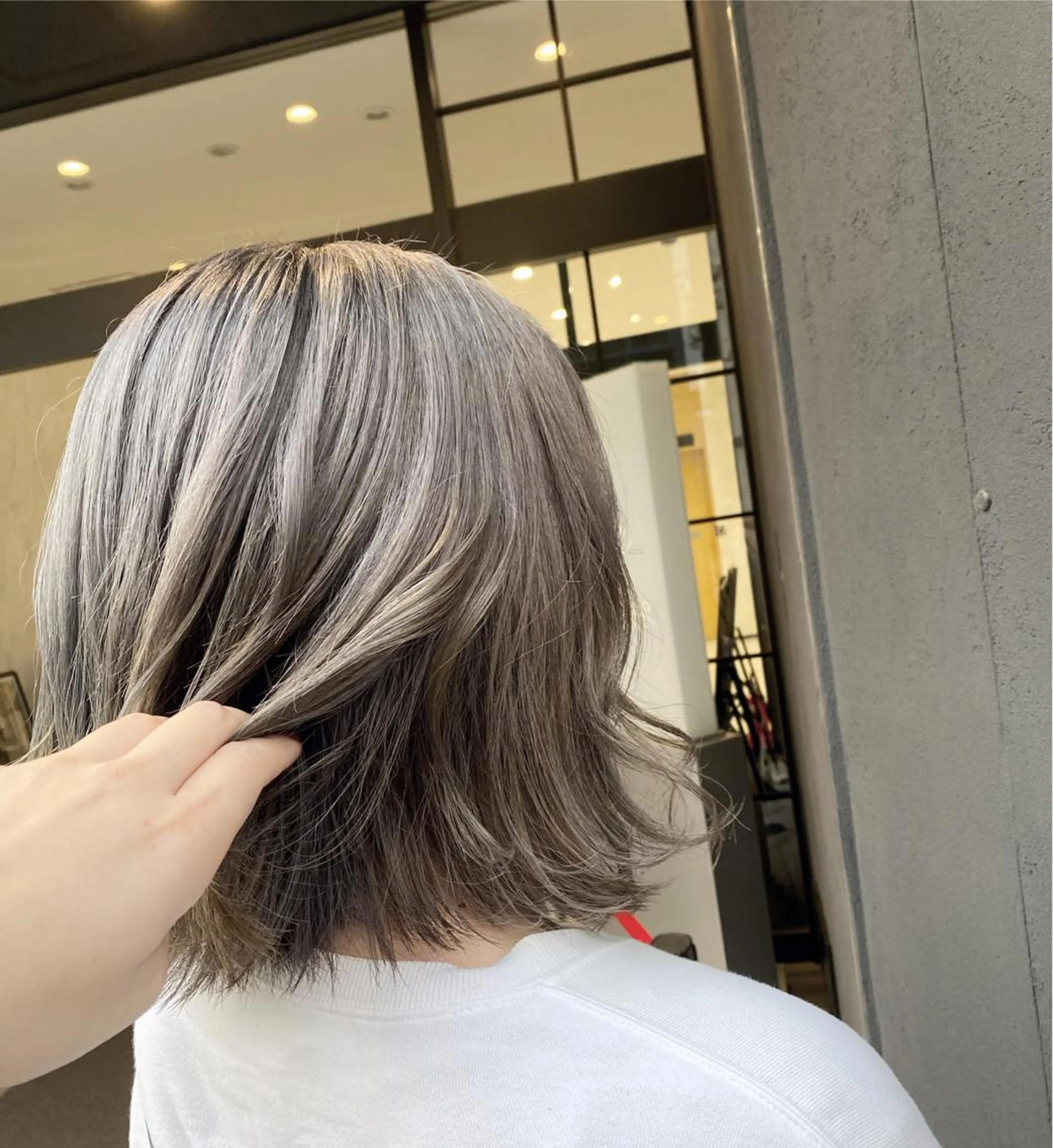 ミディアム カラー TRUCK トラックのヘアスタイル