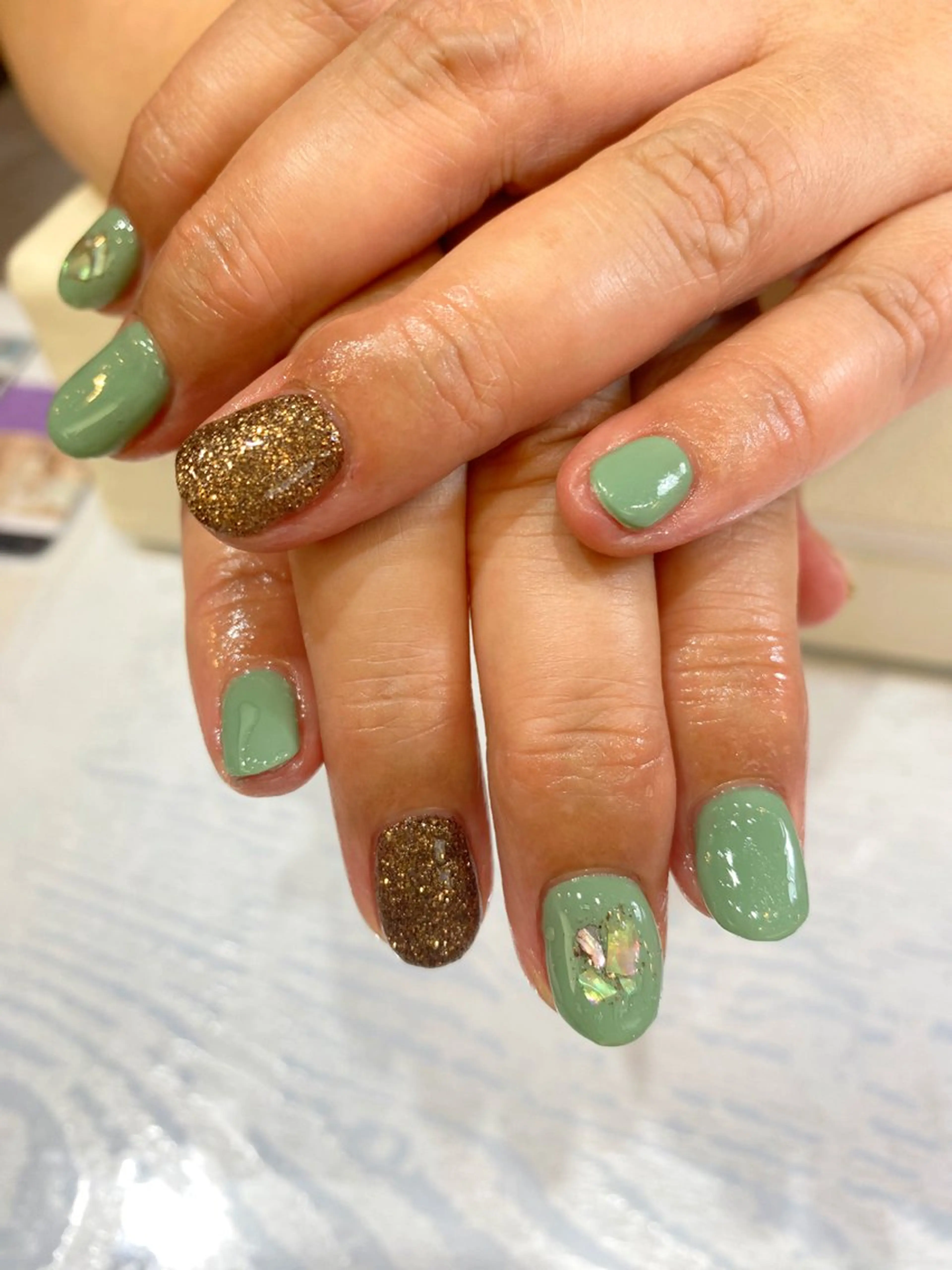 ネイル アートネイル Nest 岩崎のネイルデザイン