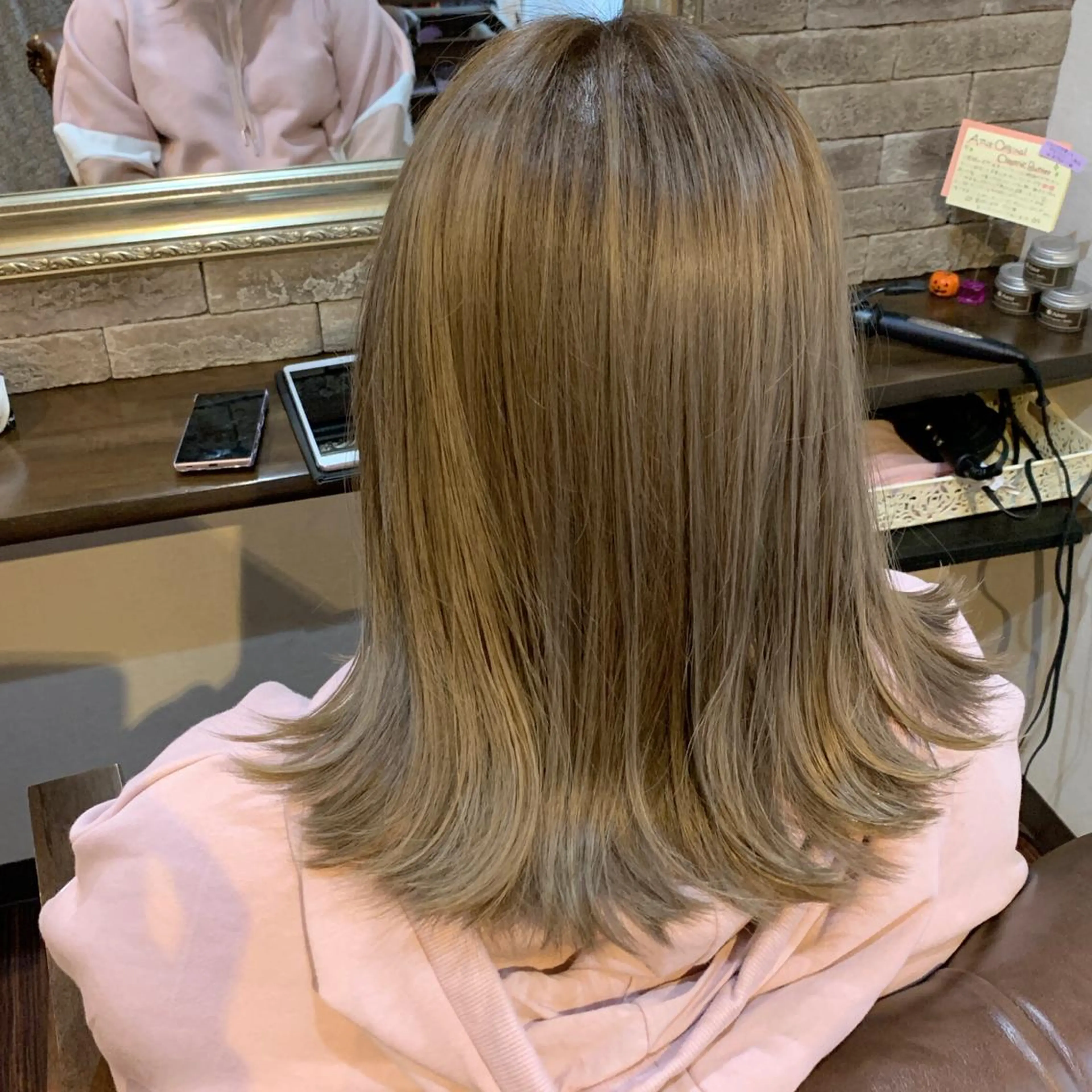 ミディアム カラー HairDesign Azurのヘアスタイル