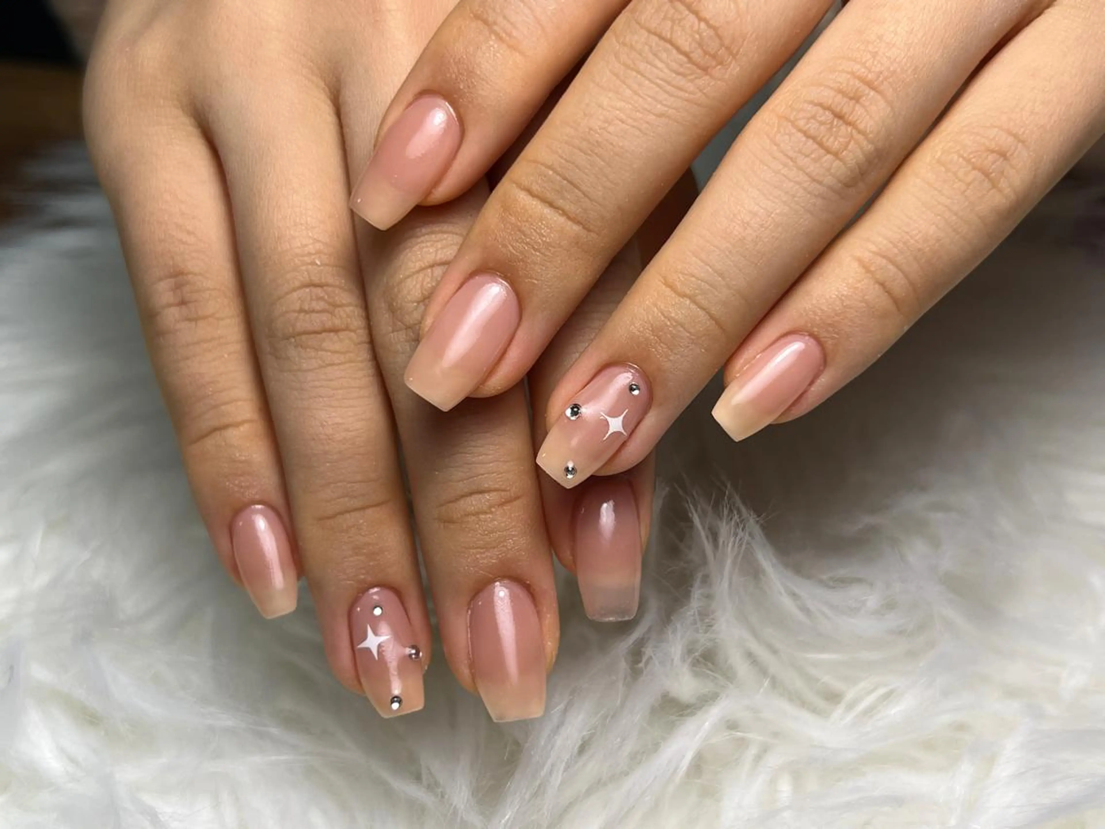 ネイル lucky nail 歌舞伎町のネイルデザイン