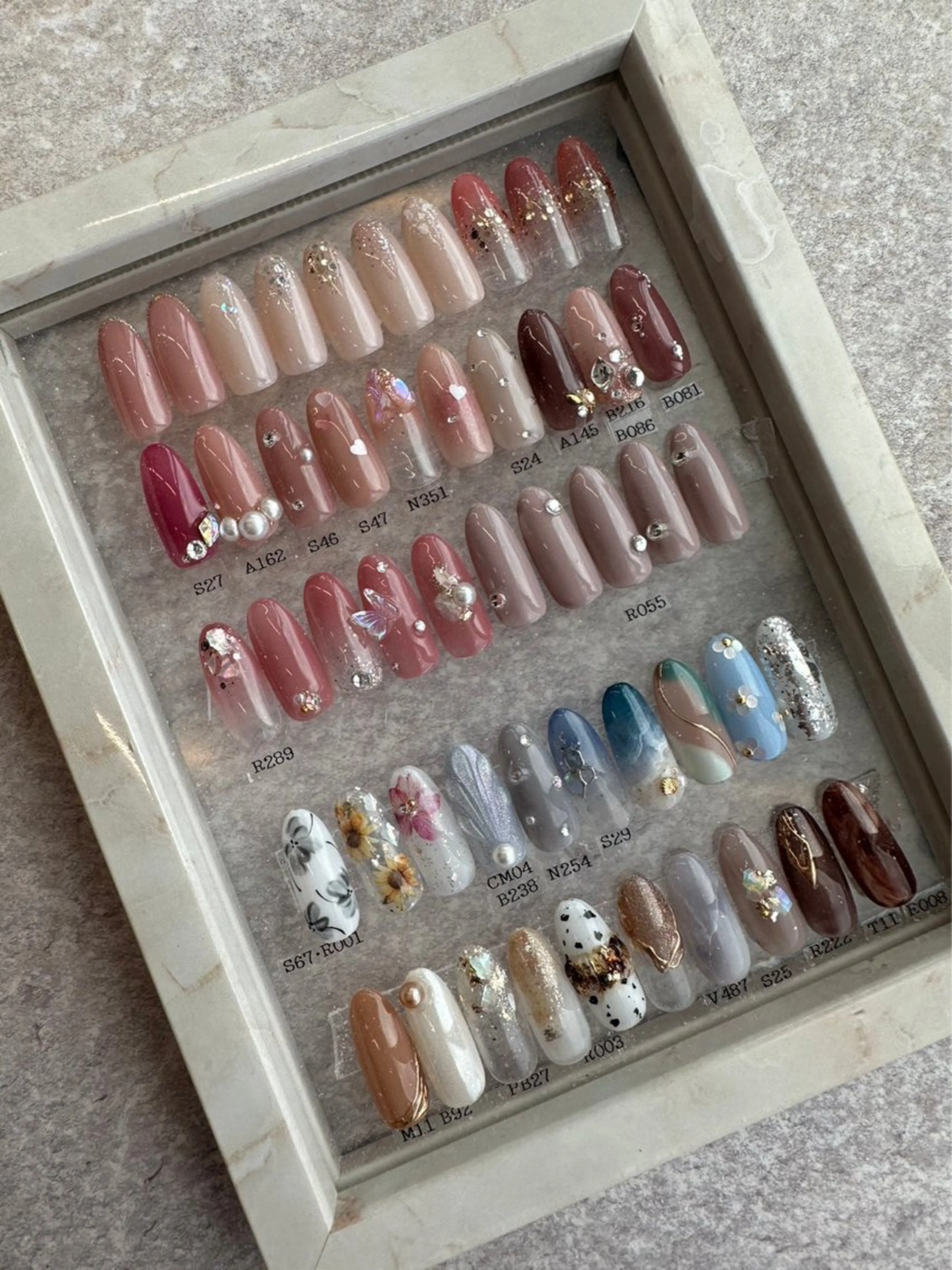 ネイル ハンドネイル Yukino .のネイルデザイン